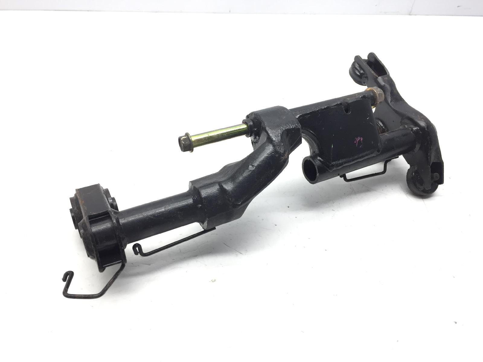 Kymco agility r16 i 200 staffa supporto motore 2010 2010 c31000