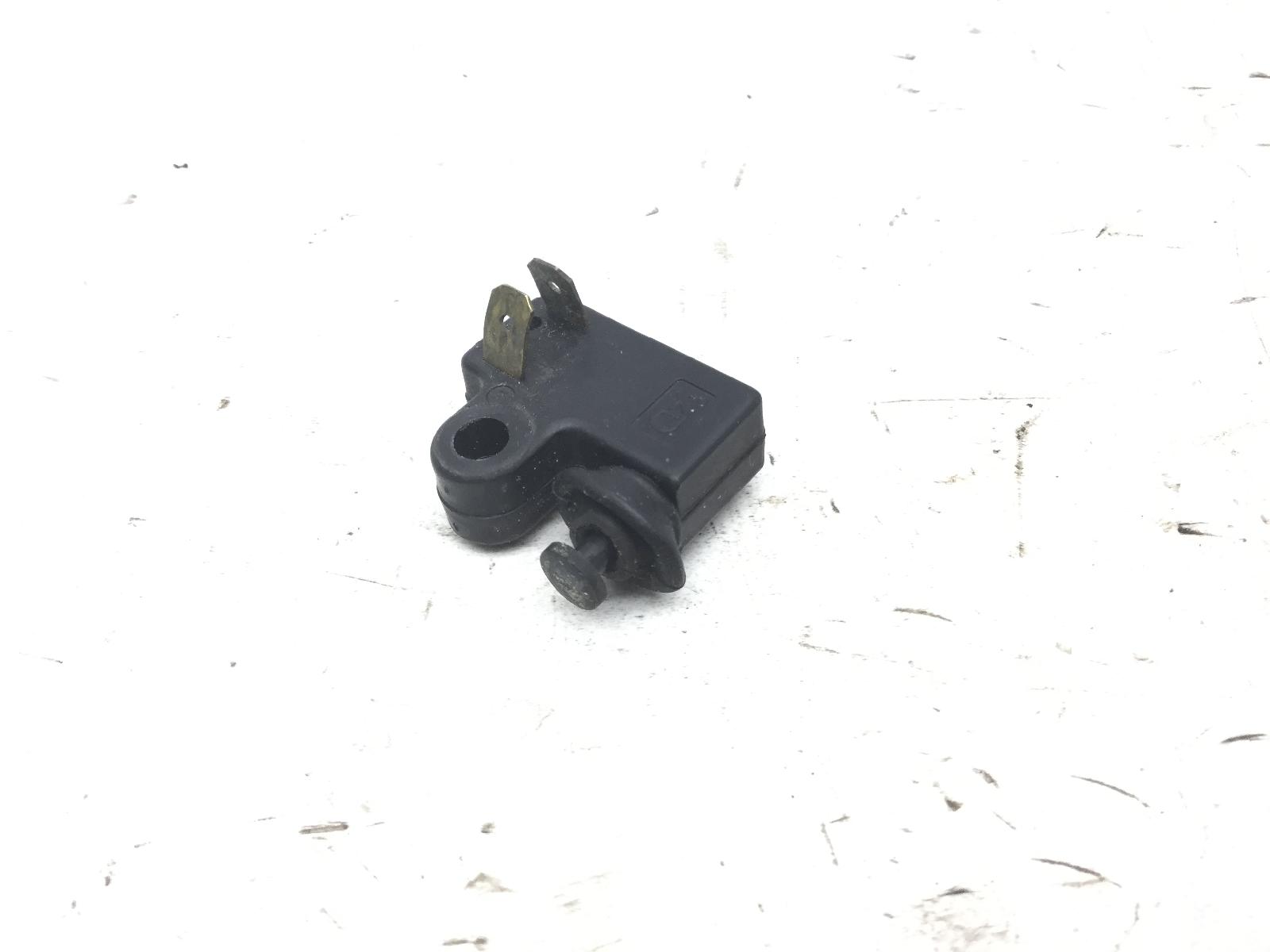 Yamaha t-max xp 500 sensore pulsante stop microstop freno posteriore 2004 2004