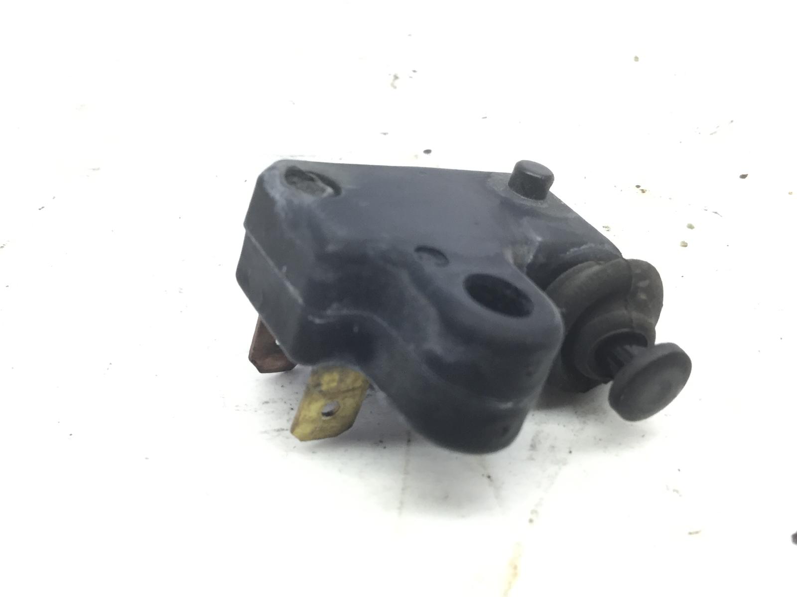 Yamaha t-max xp 500 sensore stop microstop freno anteriore destro 2004 2004