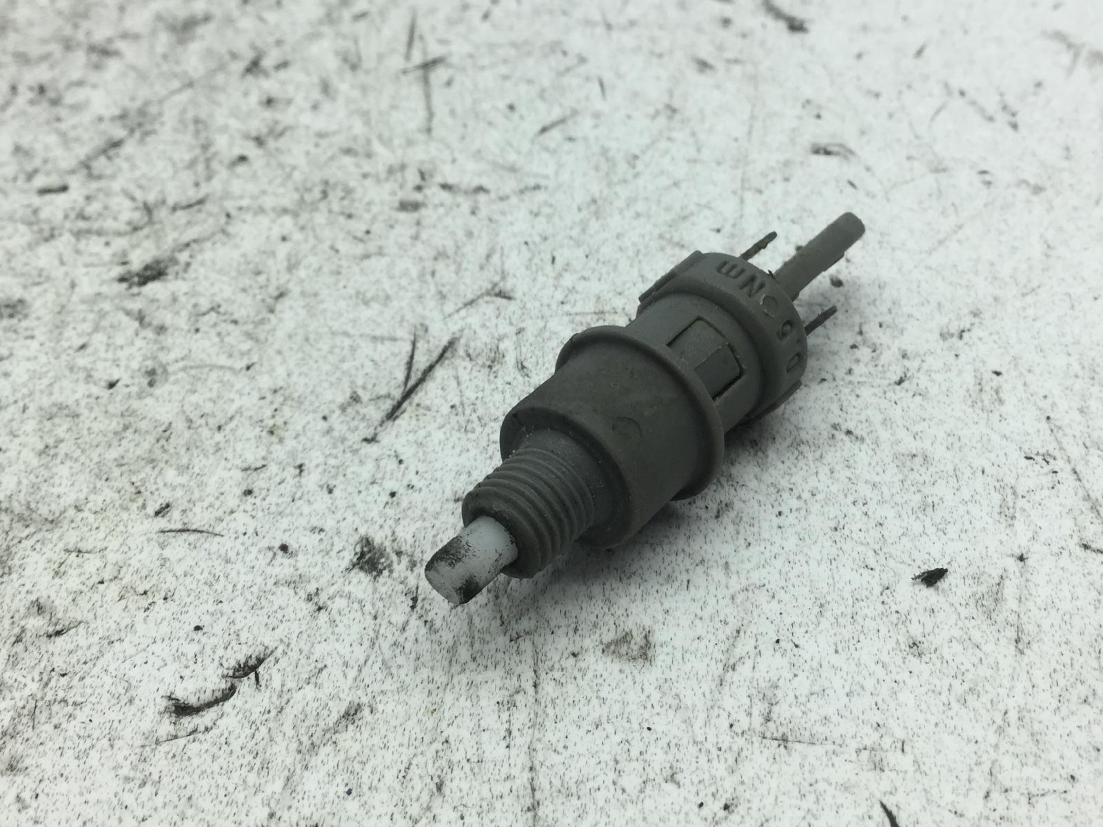 Piaggio nrg mc3 50 sensore stop microstop freno posteriore sinistro 2001 2004 c32000