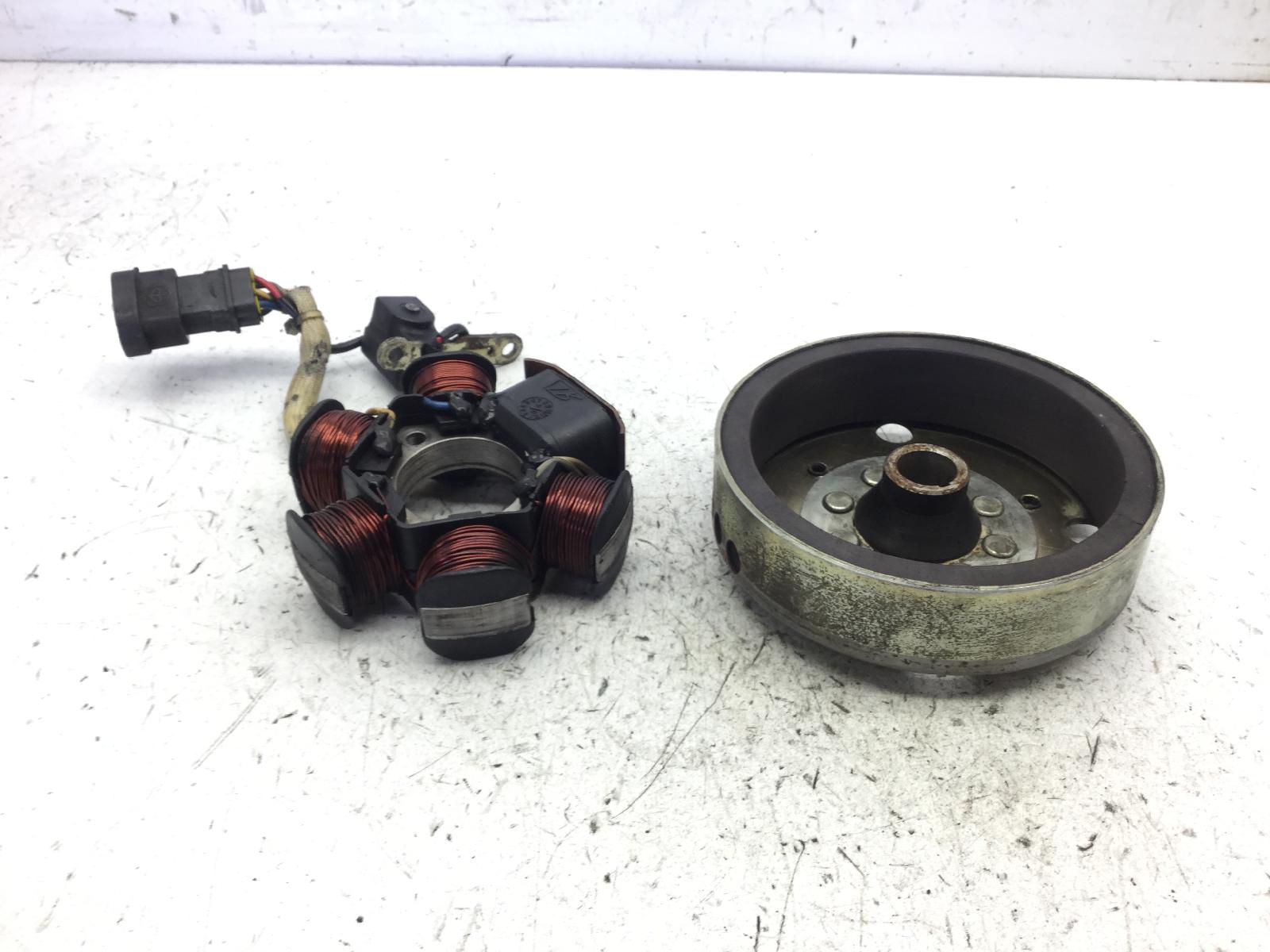 Piaggio nrg mc3 50 statore campo magnetico e volano 2001 2004 c32000