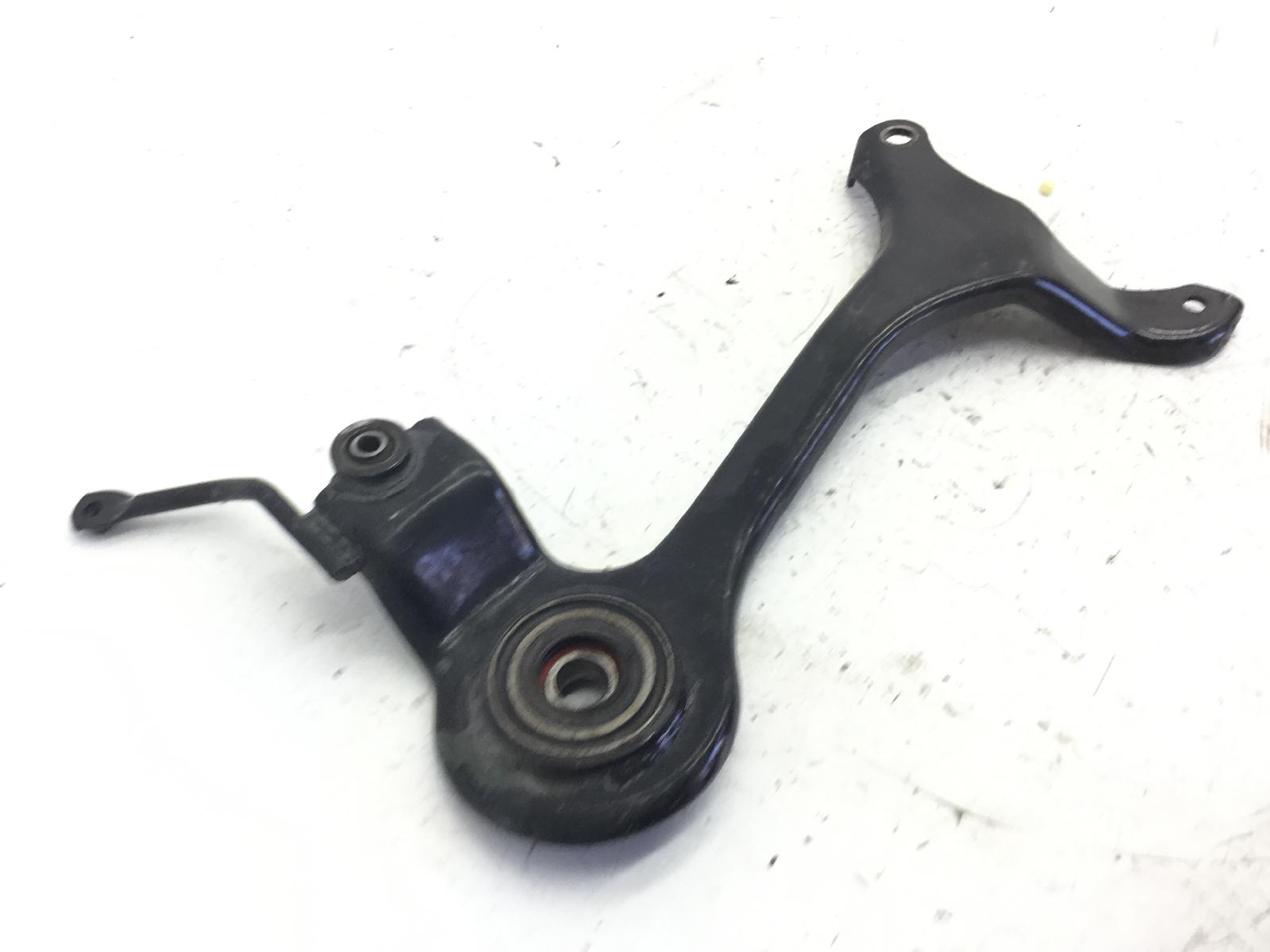 Kymco super 8 4t 50 staffa supporto scarico marmitta 2013 2013 u71000