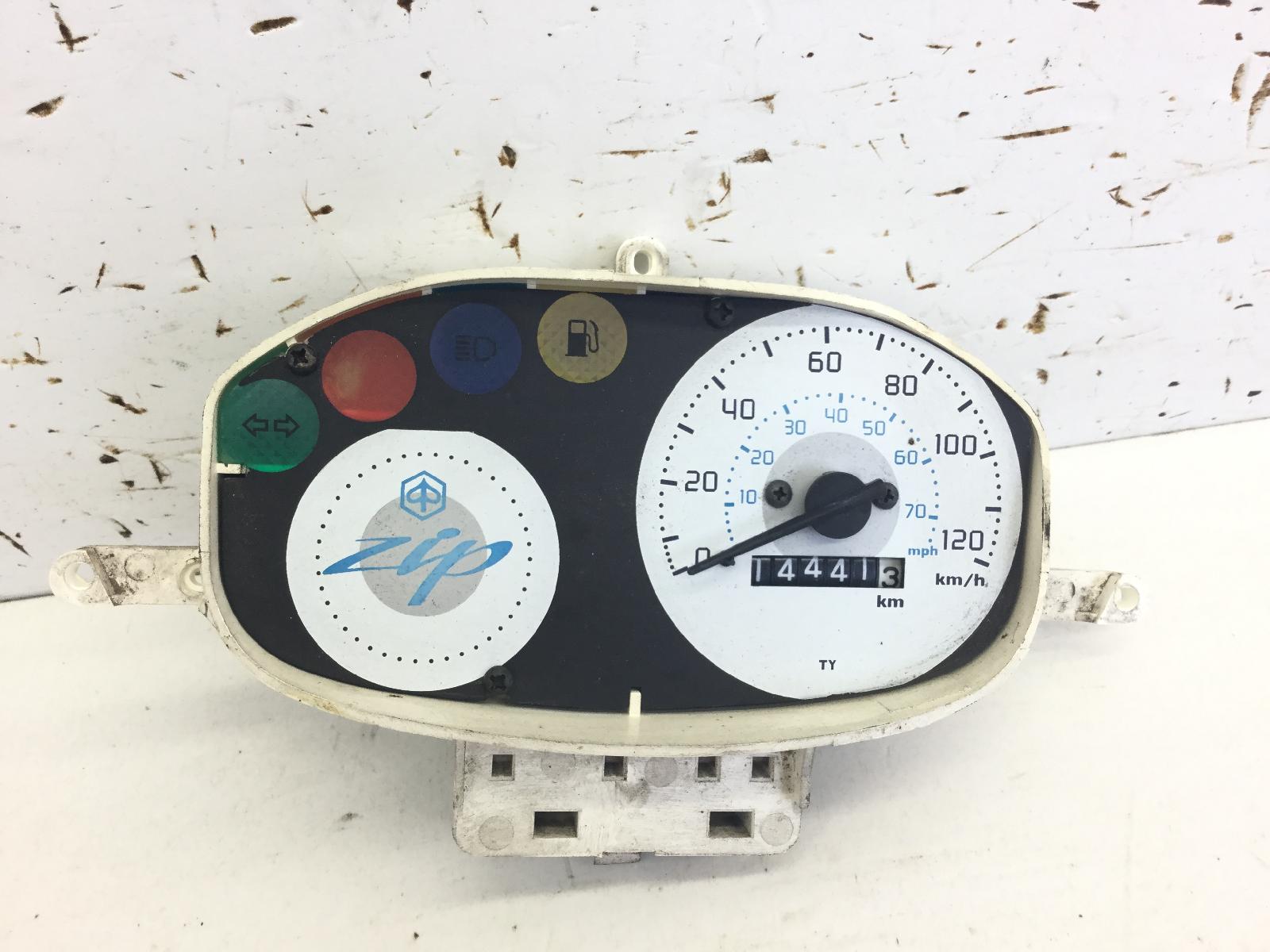 Piaggio zip 4t 100 strumentazione contachilometri 2006 2010 m25200