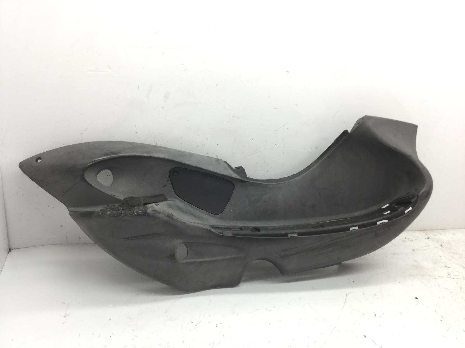 Piaggio beverly tourer e3 250 carena pedana pavimento destra - usura 2007 2009 m28801