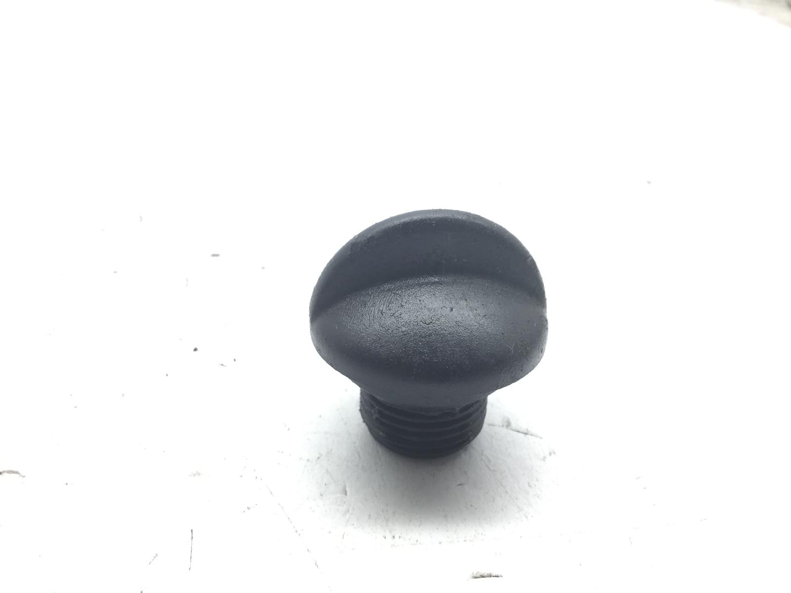 Piaggio liberty 4t 50 tappo coppa olio 2000 2002 c28200