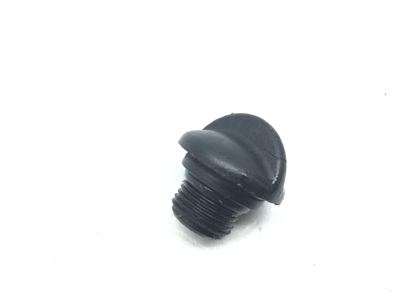 Piaggio liberty 4t 50 tappo carter coppa olio motore 2000 2002 c28200