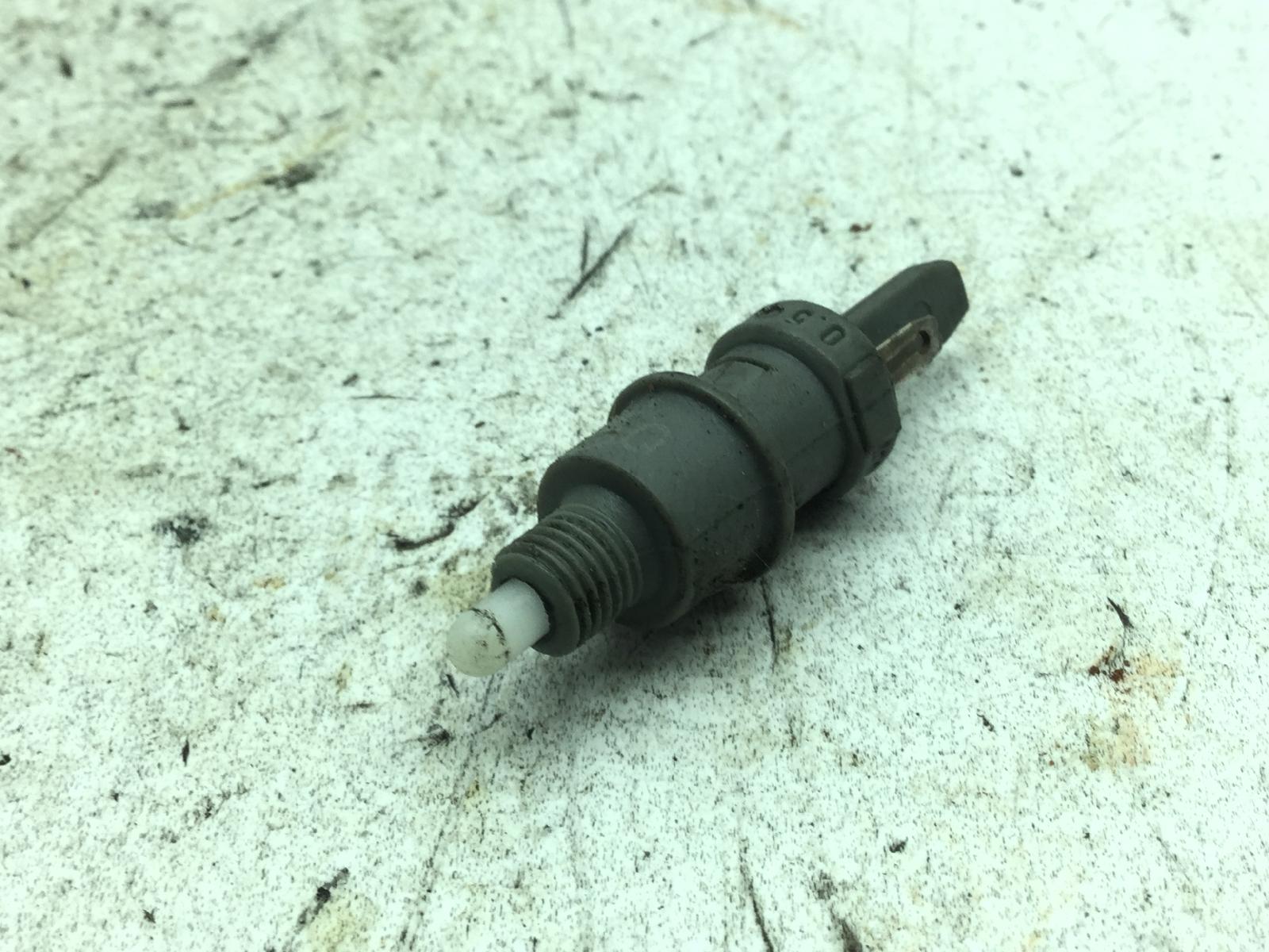 Piaggio liberty 4t 50 sensore stop microstop freno posteriore sinistro 2000 2002 c373