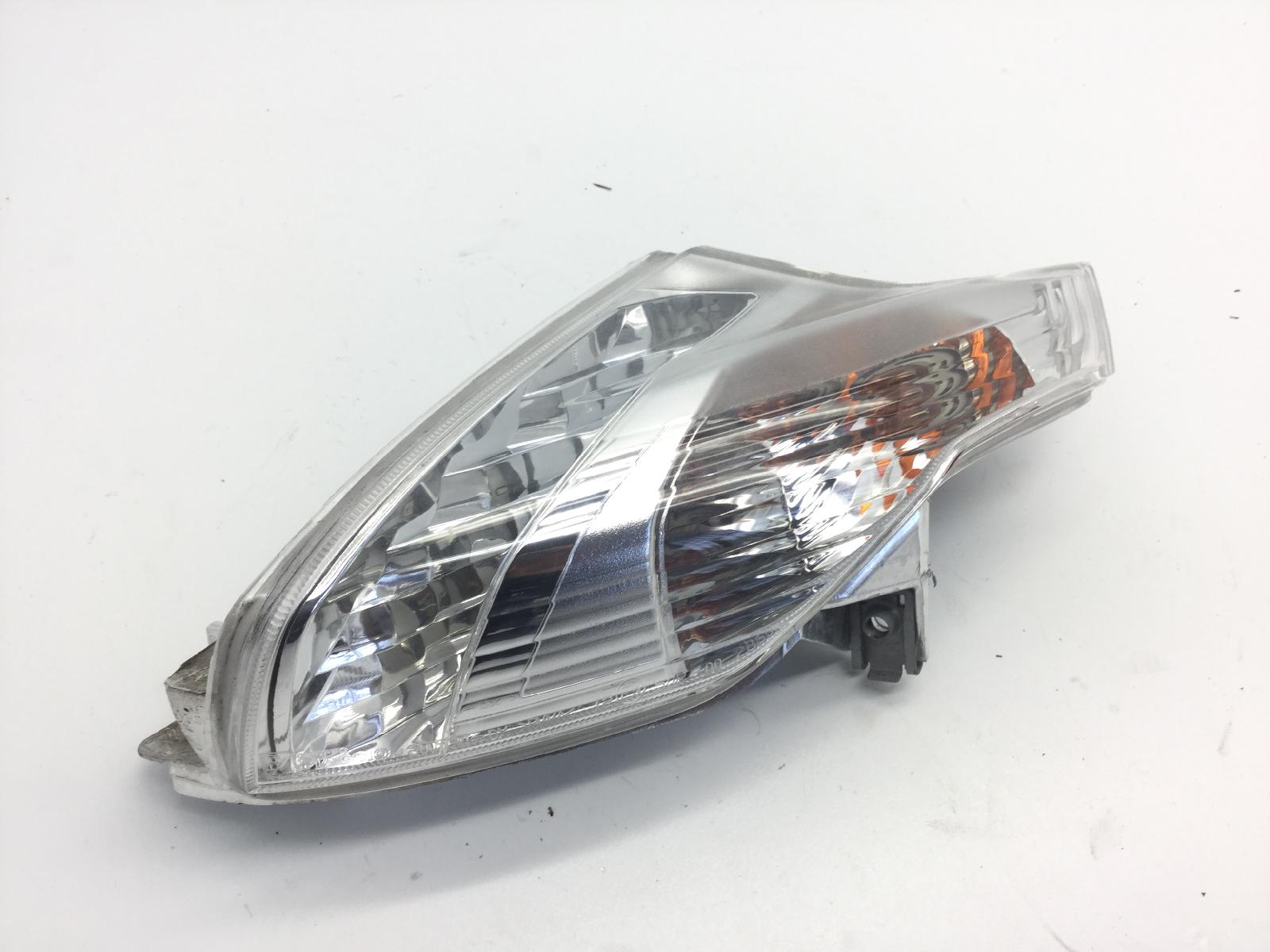 Piaggio beverly 4t 4v ie 300 freccia posteriore destra faro fanale luce 2010 2016 m69200