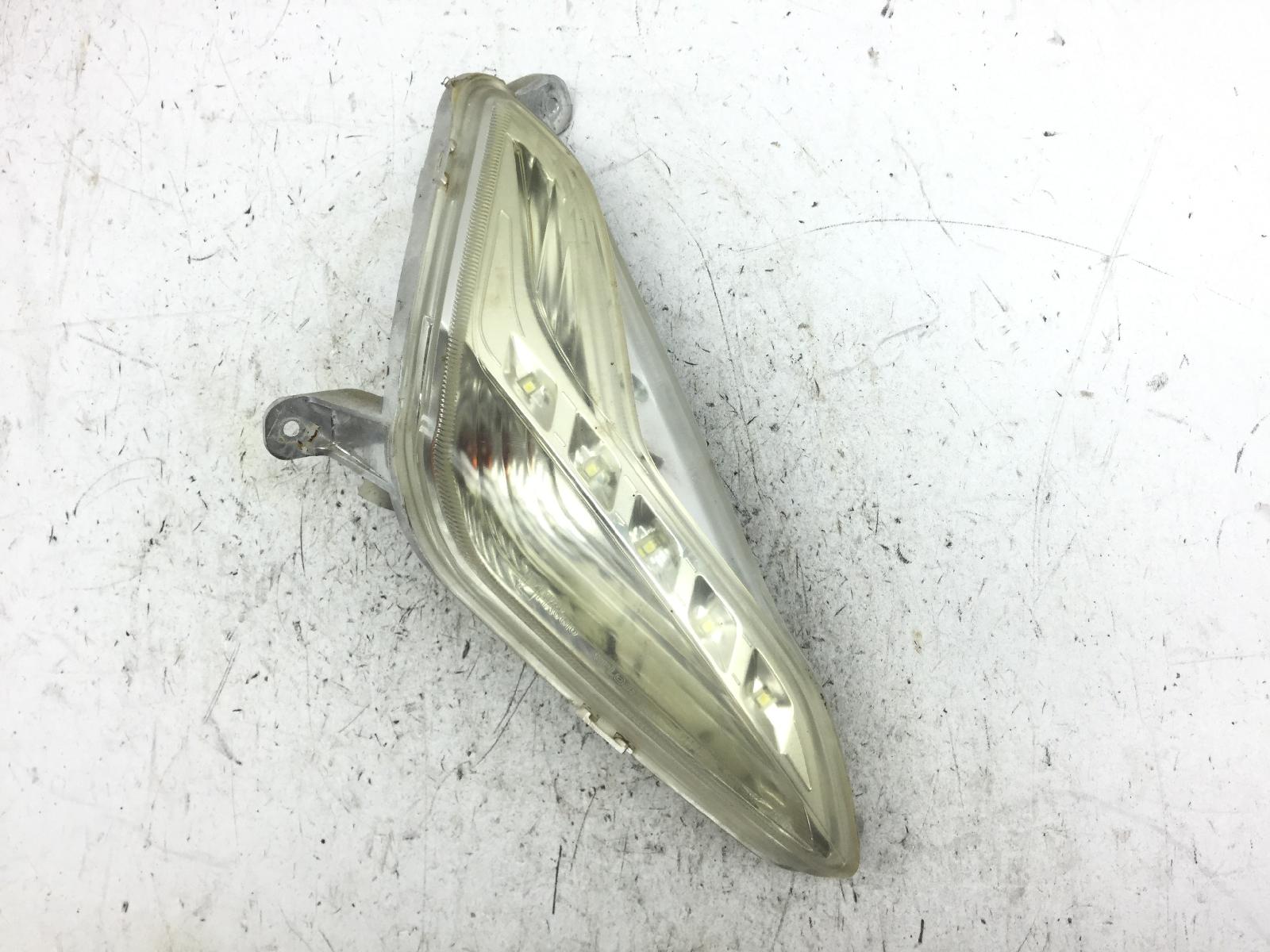 Piaggio beverly 4t 4v ie 300 freccia anteriore destra 2010 2016 m69200