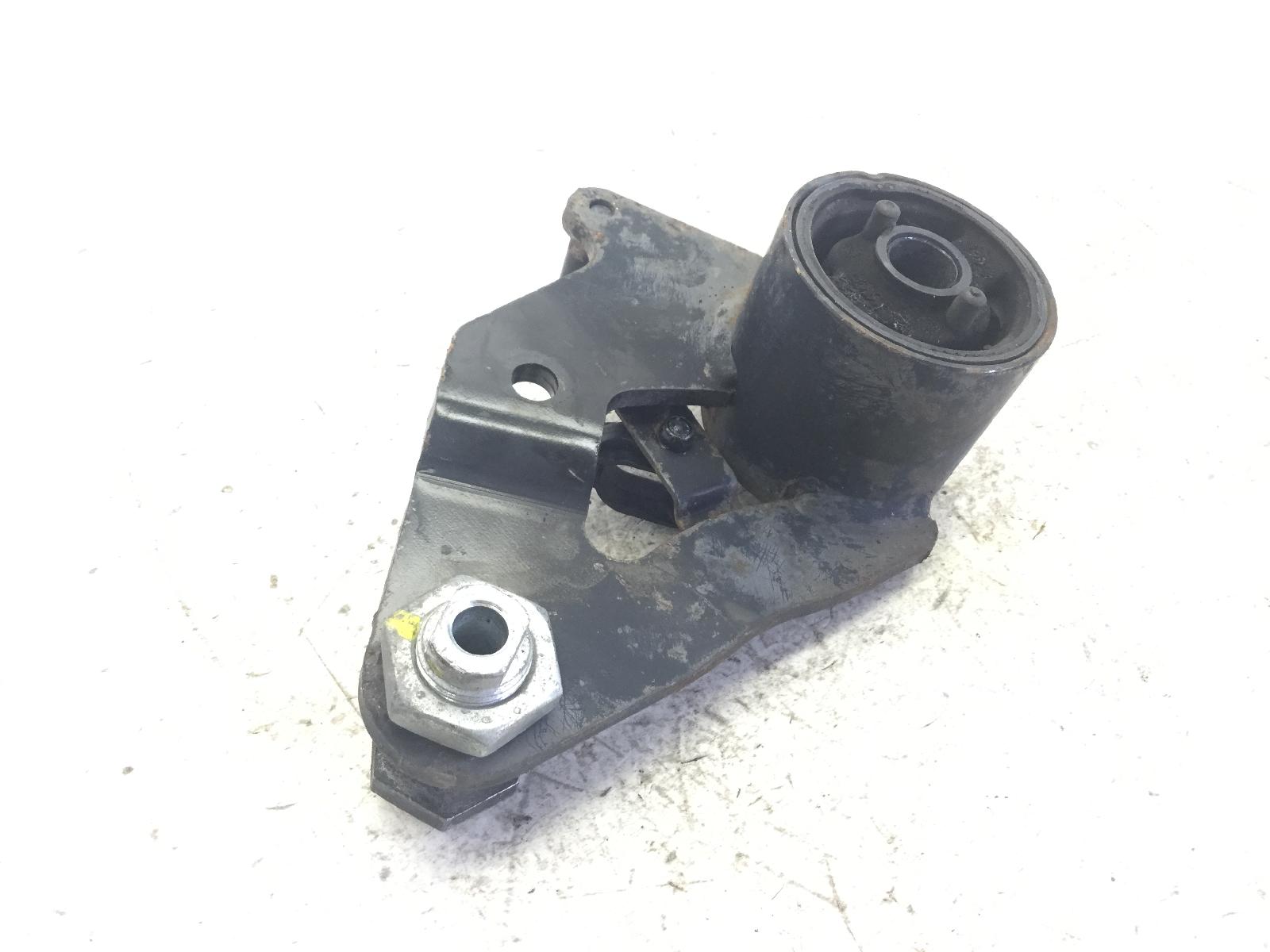 Piaggio beverly 4t 4v ie 300 silent block staffa supporto motore 2010 2016 m69200