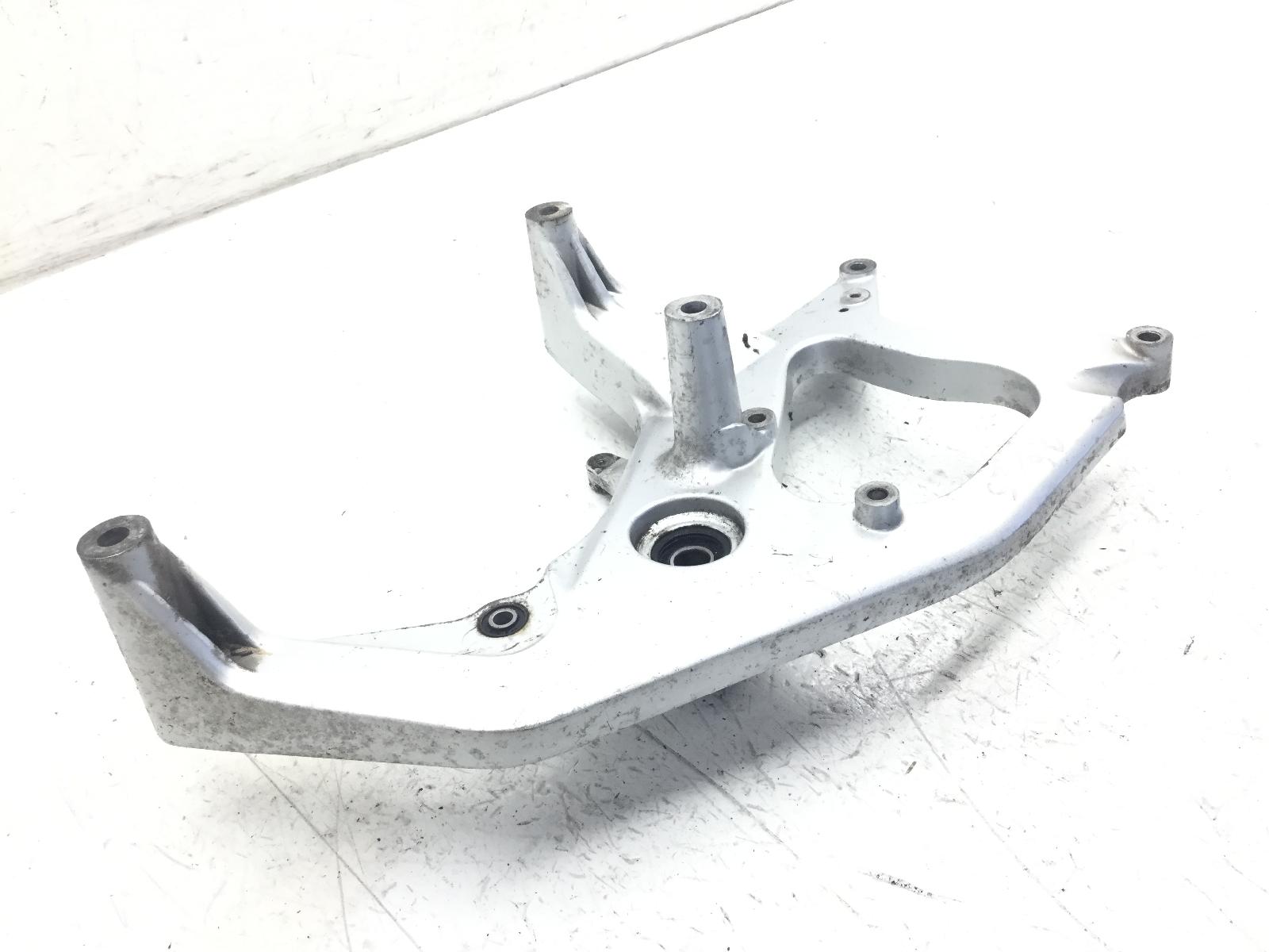 Yamaha majesty yp e 125 staffa supporto scarico marmitta 2007 2007 se068