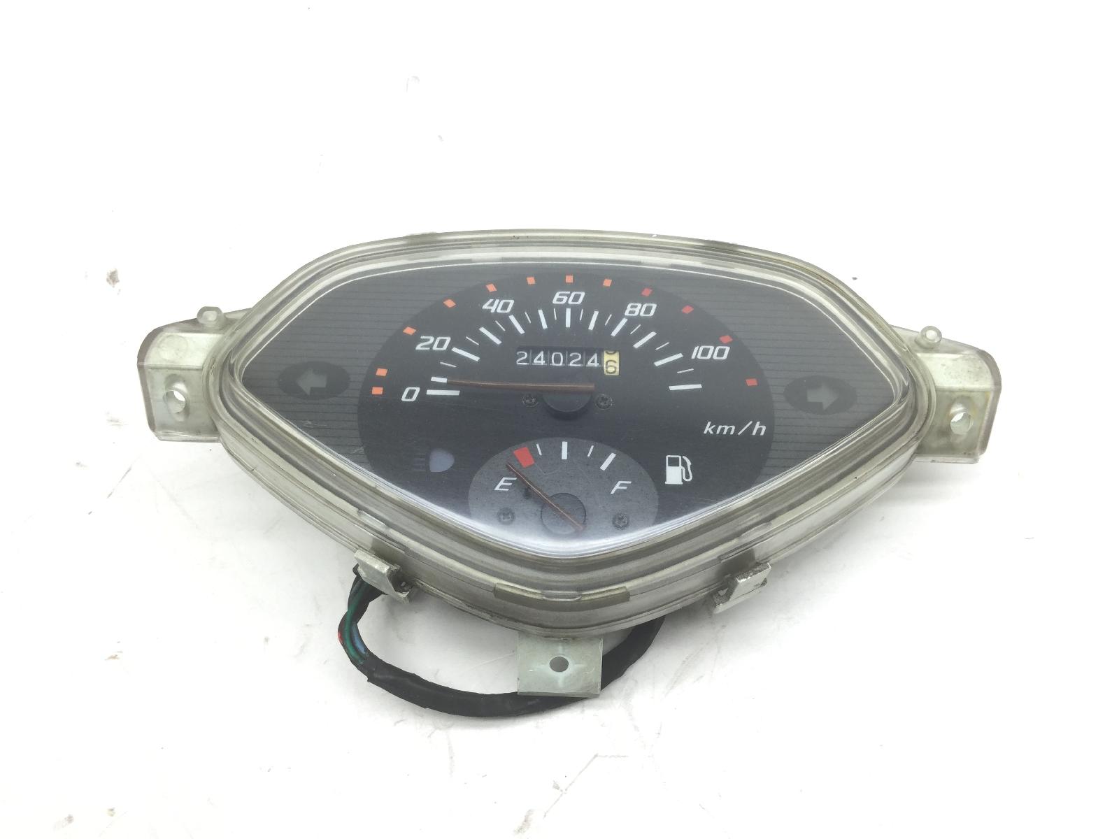 Honda lead 100 strumentazione contachilometri gruppo strumenti 2003 2003