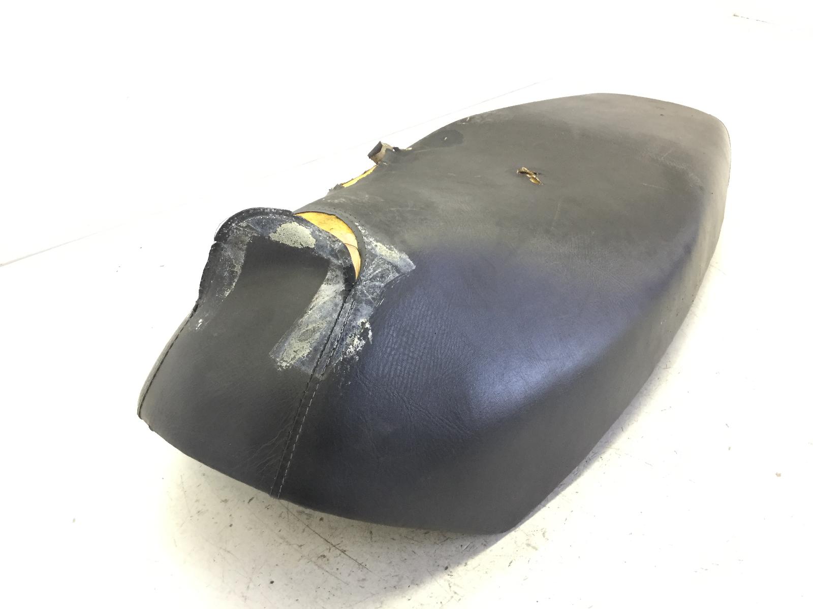 Honda lead 100 sella saddle - strappi e difetti su fodera 2003 2003 me4jf11a