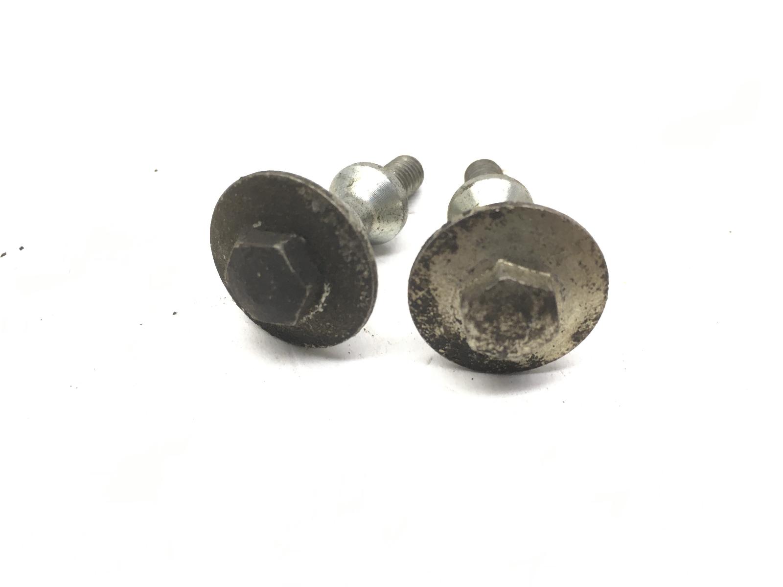 Honda lead 100 coppia viti carter coperchio testa 2003 2003 me4jf11a