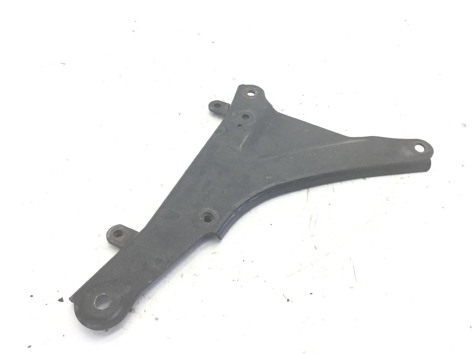 Yamaha majesty yp 125 staffa supporto scarico marmitta 2003 2005 se066