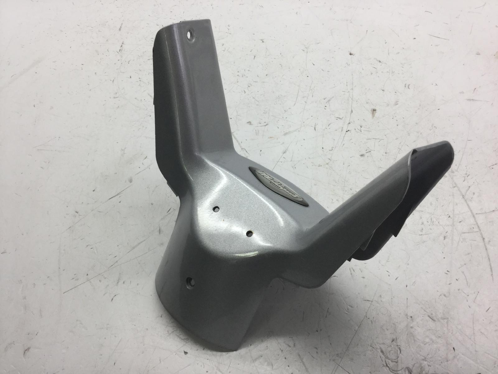 Malaguti madison t 150 carena manubrio centrale 1999 2001 550000