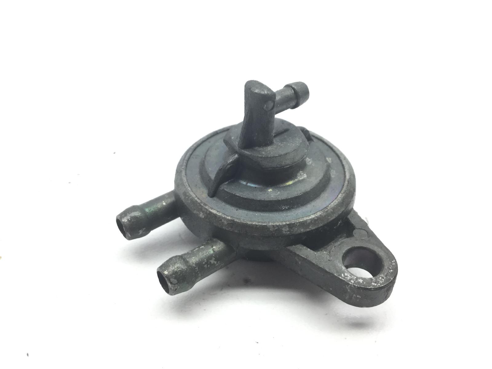 Malaguti madison t 150 rubinetto serbatoio benzina carburante fuel 1999 2001 550000
