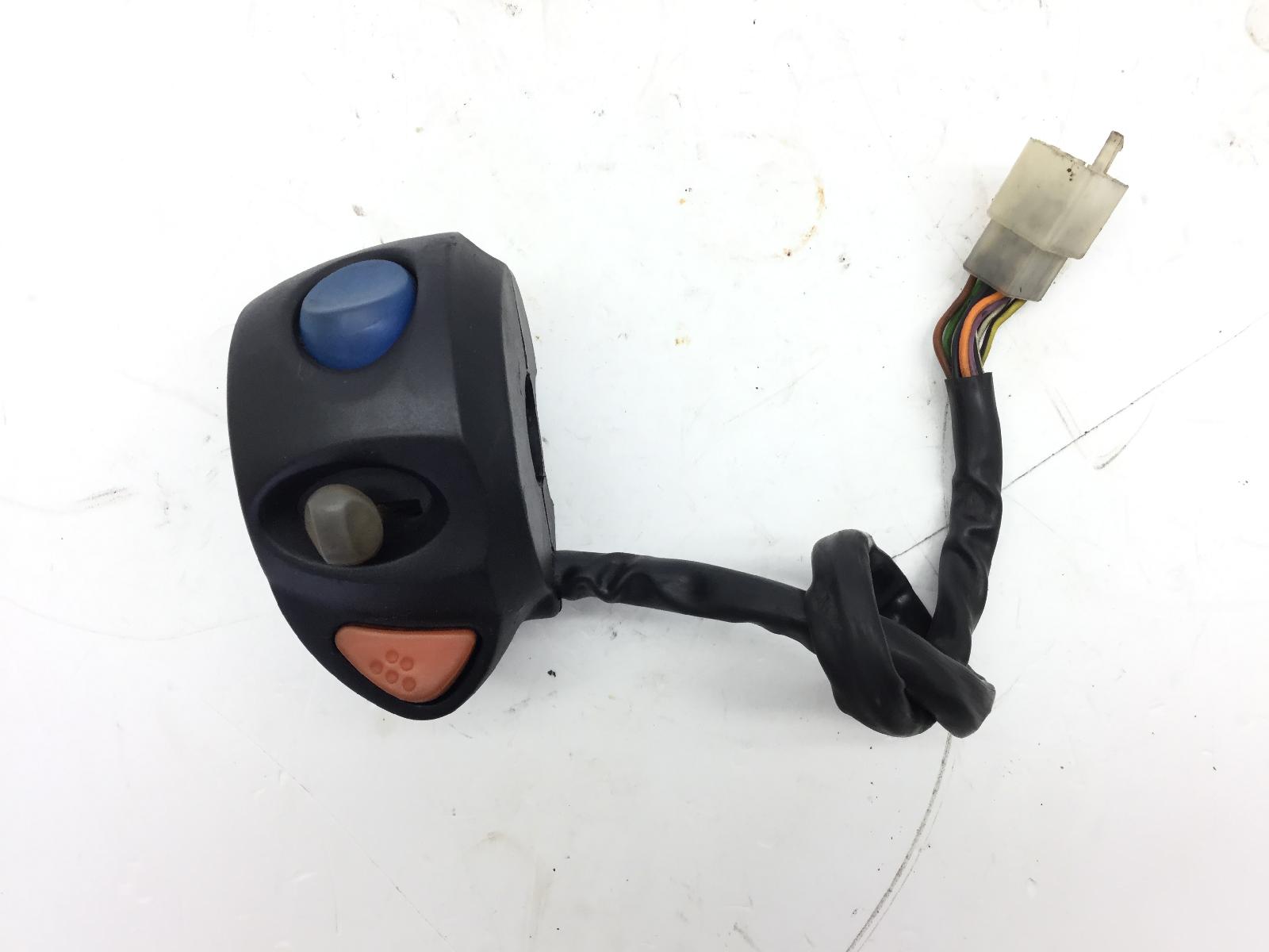 Malaguti madison t 150 devio commutatore frecce sinistro 1999 2001 550000