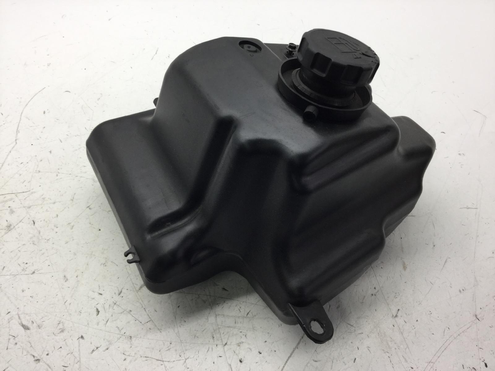 Peugeot kisbee 4t 50 serbatoio benzina carburante 2010 2010 vgak1aaaa0j