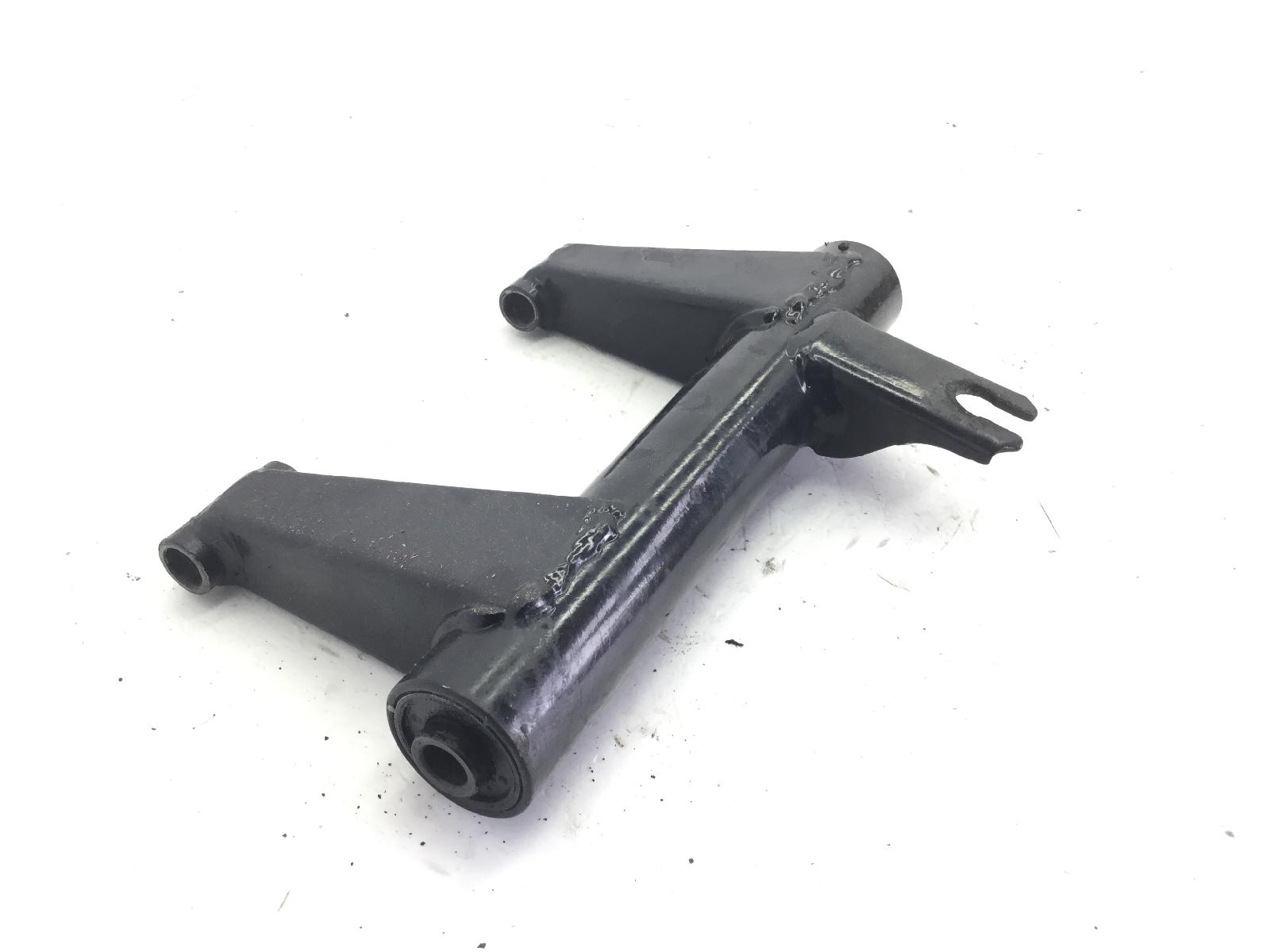 Peugeot kisbee 4t 50 staffa supporto motore 2010 2010 vgak1aaaa0j