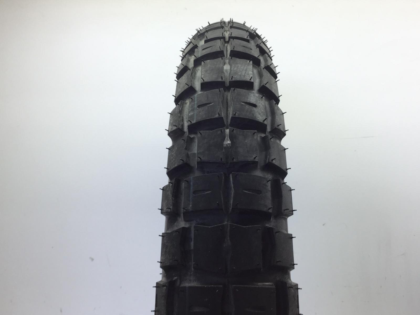 Pneumatico pirelli scorpion rally 90/90 21 54 v dot 1422
