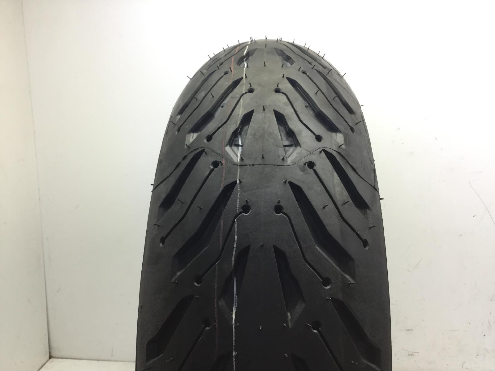 Pneumatico michelin road 6 gt 180/55 zr17 73 w dot 2025