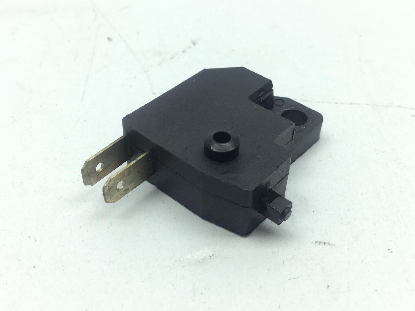 Kymco like i 200 sensore stop microstop freno posteriore sinistro 2012 2012 d21000