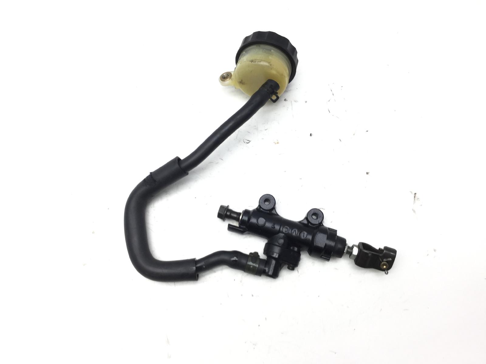 Honda hornet 600 pompa freno posteriore con vaschetta 2001 2001 pc36a02f