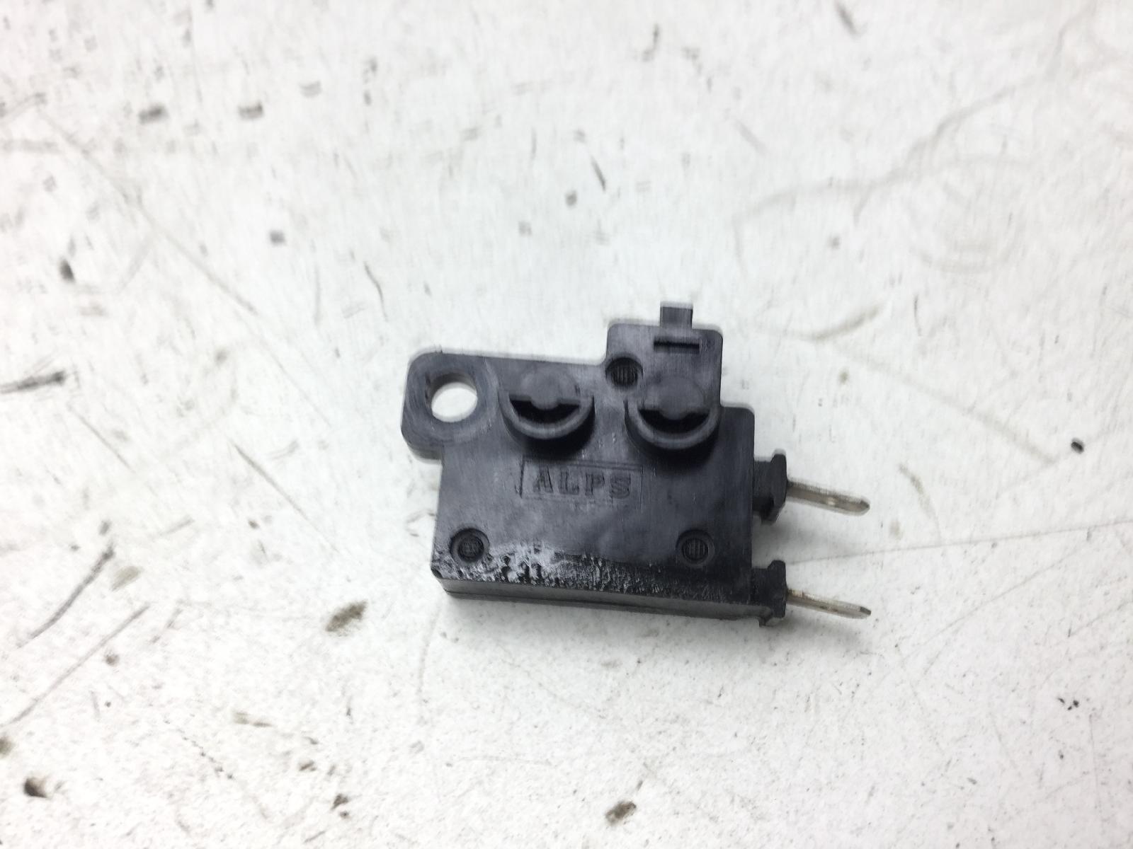 Honda hornet 600 sensore stop pulsante microstop freno anteriore 2001 2001 pc36a02f