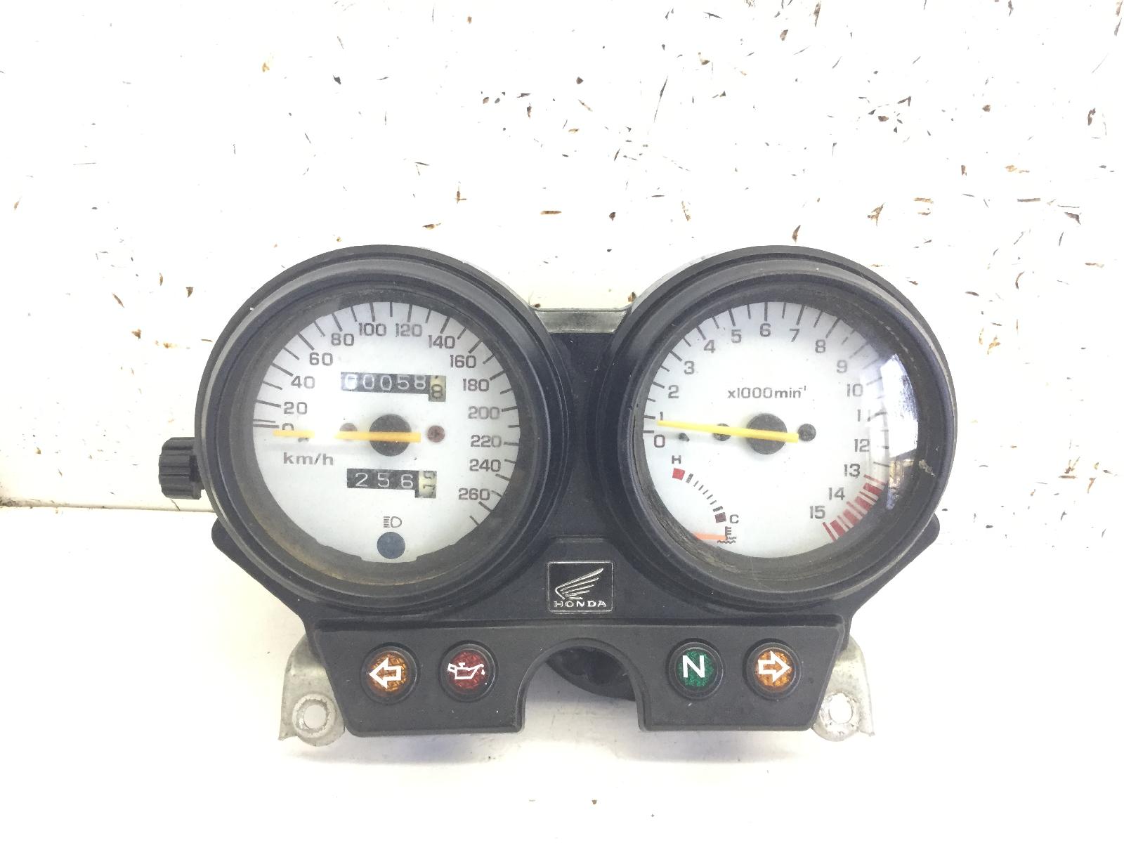 Honda hornet 600 strumentazione contachilometri 2001 2001 jh2pc34a51m