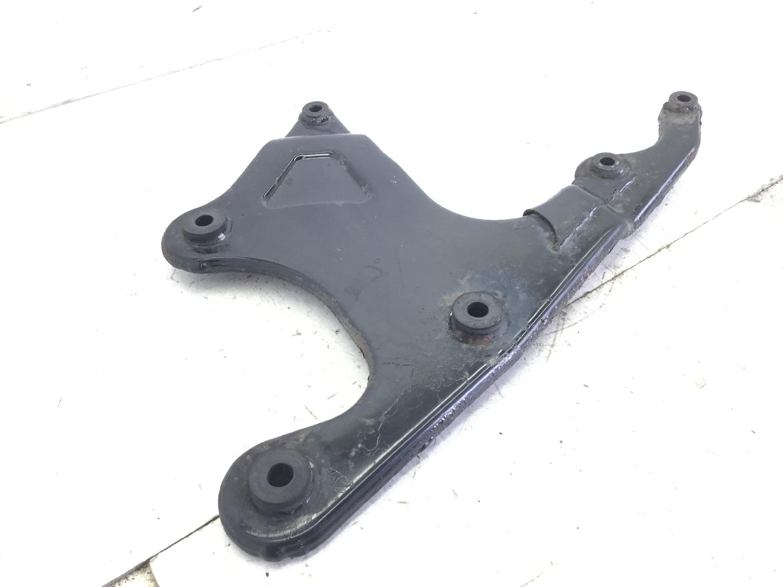 Suzuki burgman an 400 staffa supporto scarico marmitta 2005 2005 bw111