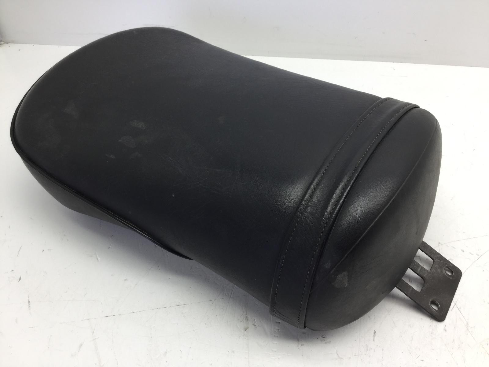 Suzuki intruder vl 125 45300-26f00-n4r sella posteriore passeggero 2000 2001 a4121