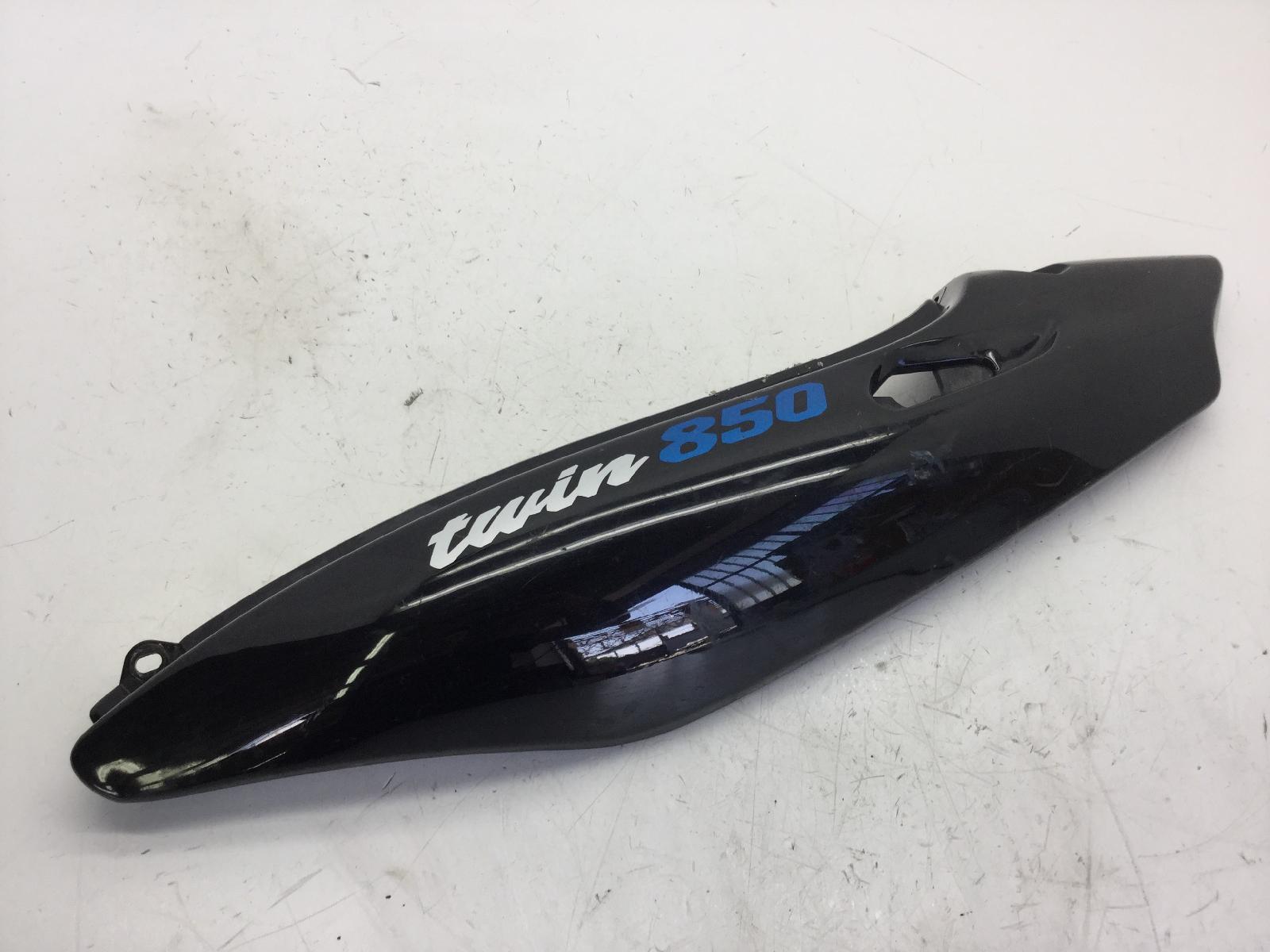 Yamaha tdm 850 carena fiancata posteriore sinistra con attacco rotto 2000 2001 4tx00