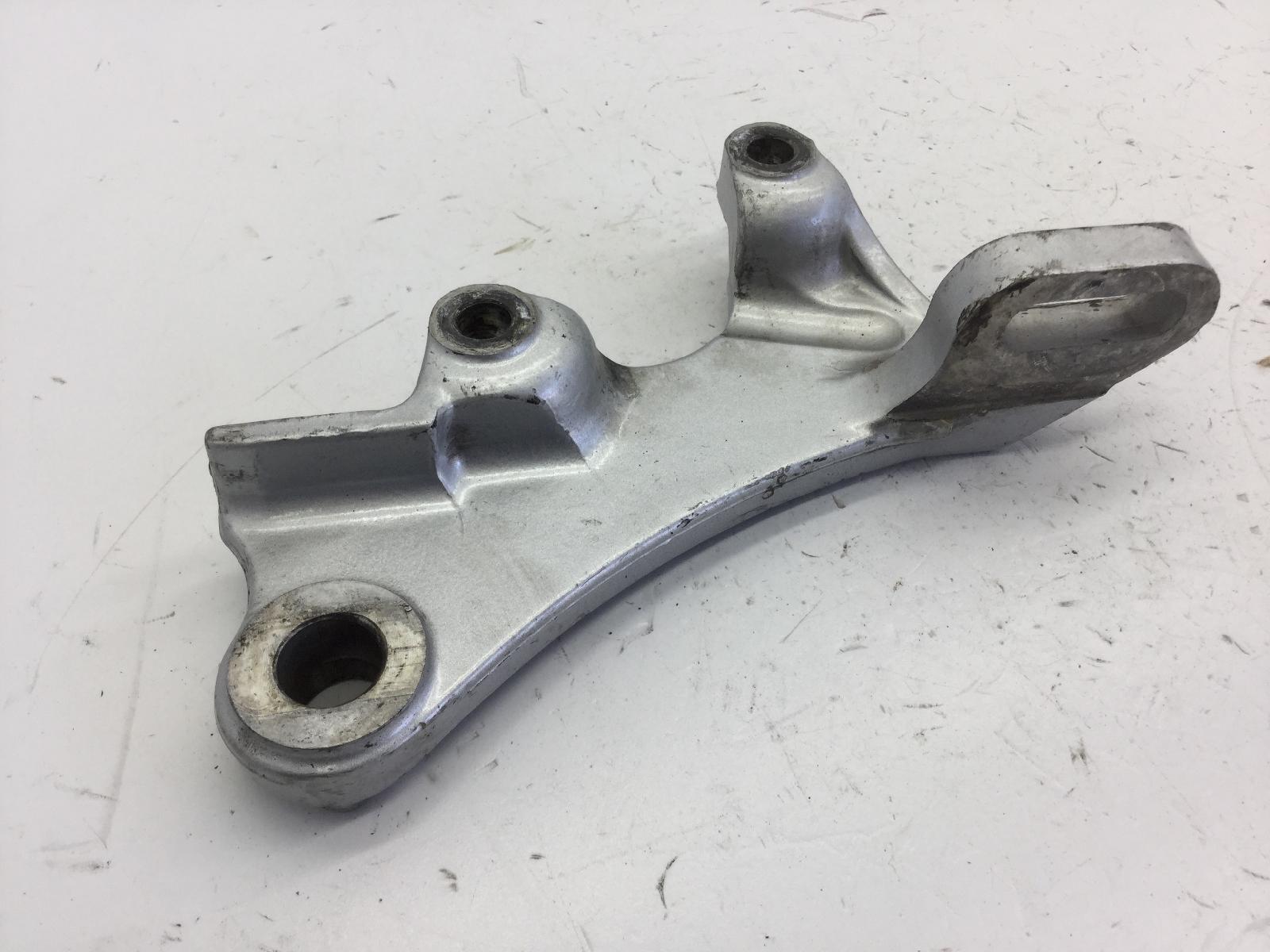 Yamaha tdm 850 staffa supporto pinza freno posteriore 2000 2001 4tx00