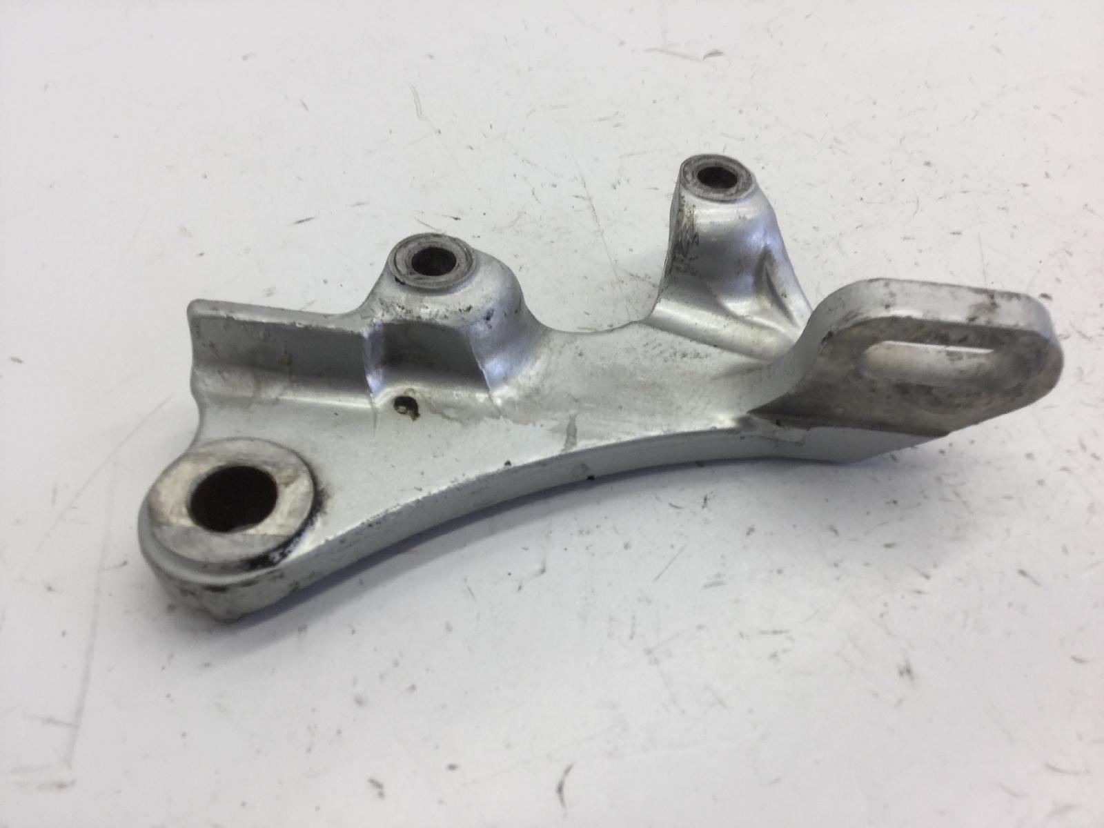 Yamaha tdm 850 staffa supporto pinza freno posteriore 2000 2001 4tx00