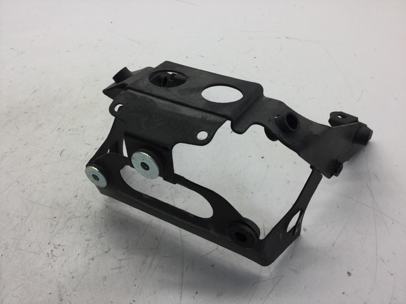 Yamaha tdm 850 telaio telaietto supporto fanale faro posteriore 2000 2001 4tx00