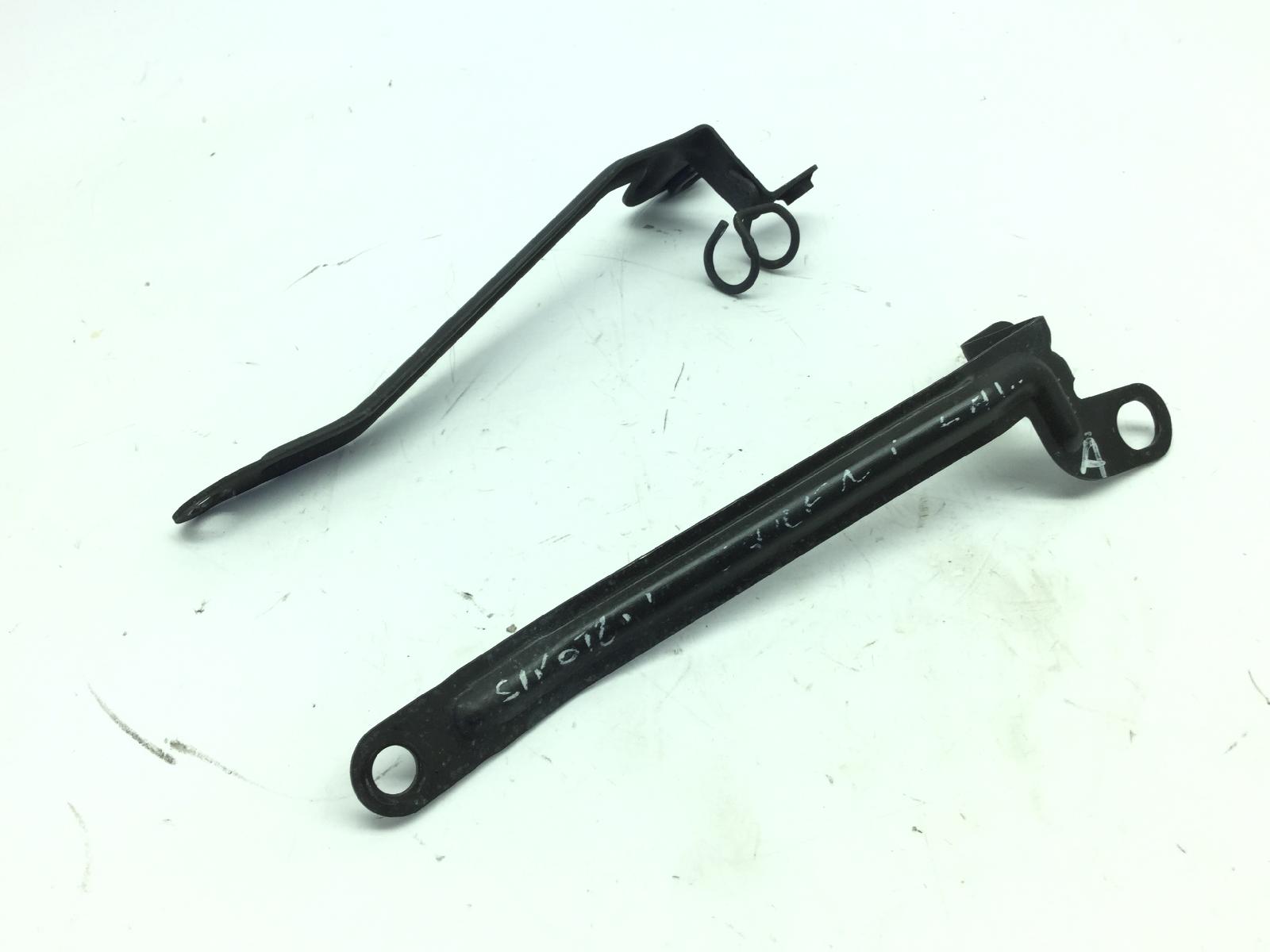 Yamaha tdm 850 coppia staffe supporto carene laterali anteriori 2000 2001 4tx00