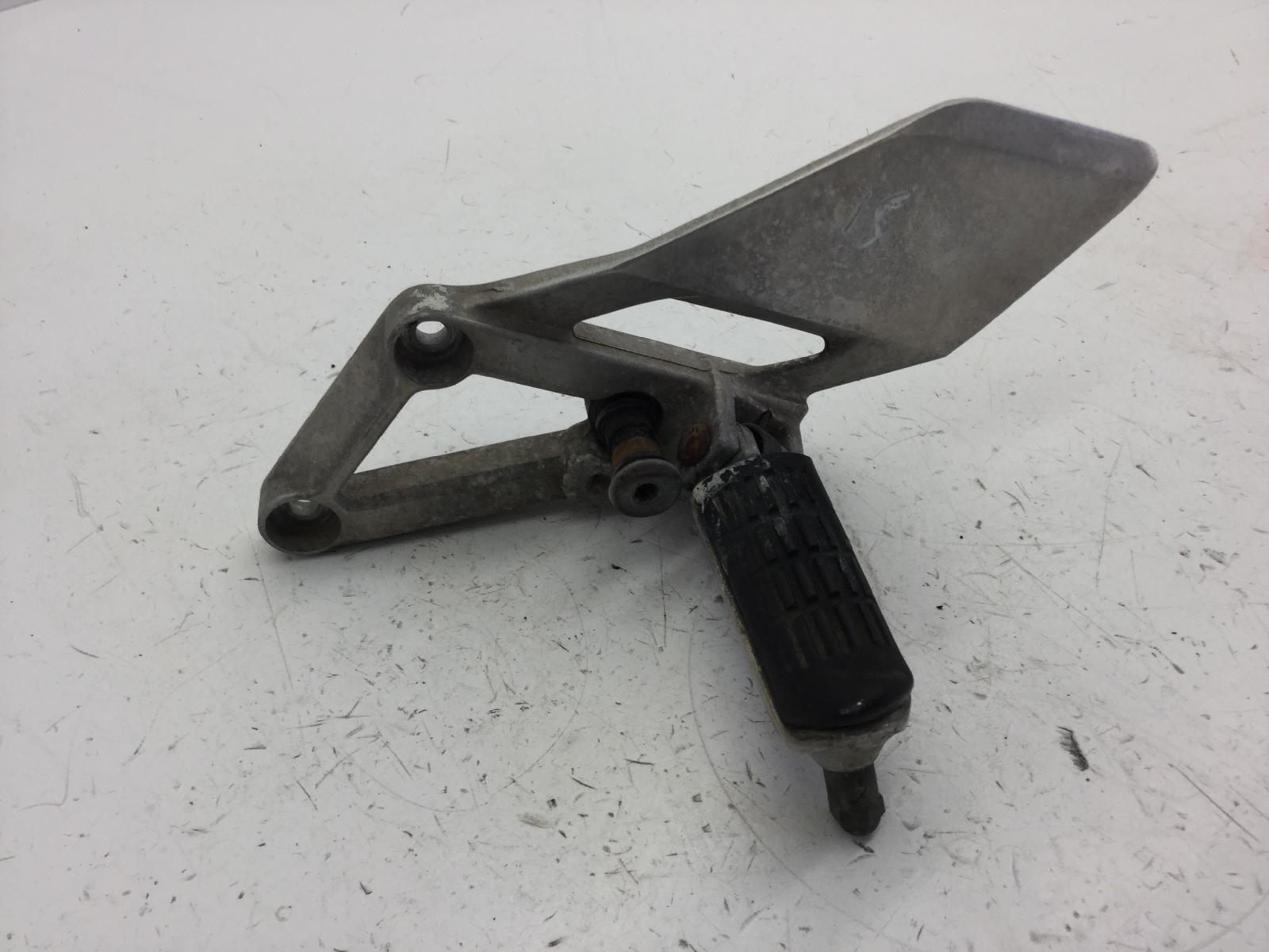 Honda cbr f 600 pedana anteriore sinistra + supporto 1998 1998 pc31a5wm