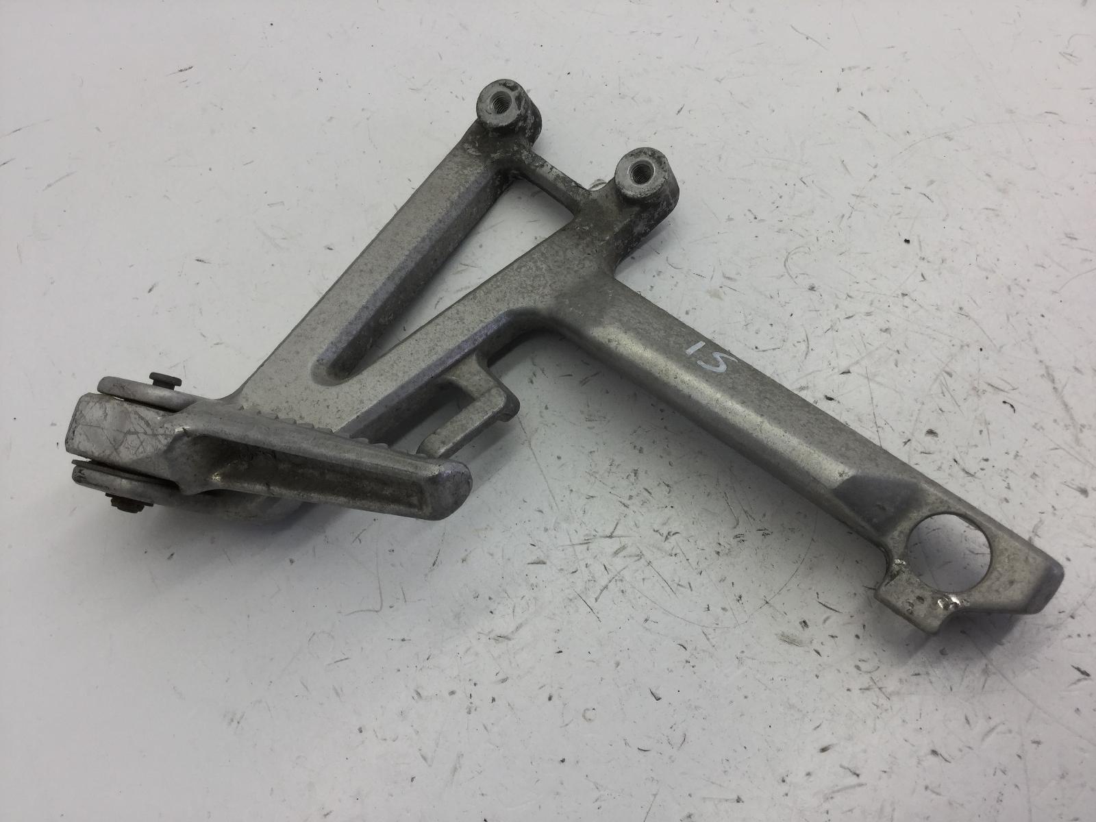 Honda cbr f 600 pedana posteriore sinistra + supporto 1998 1998 pc31a5wm