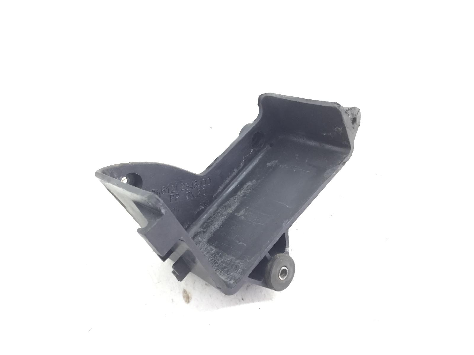 Bmw f 650 carena vano supporto batteria - crepa su attacco 1995 1995 wb1016