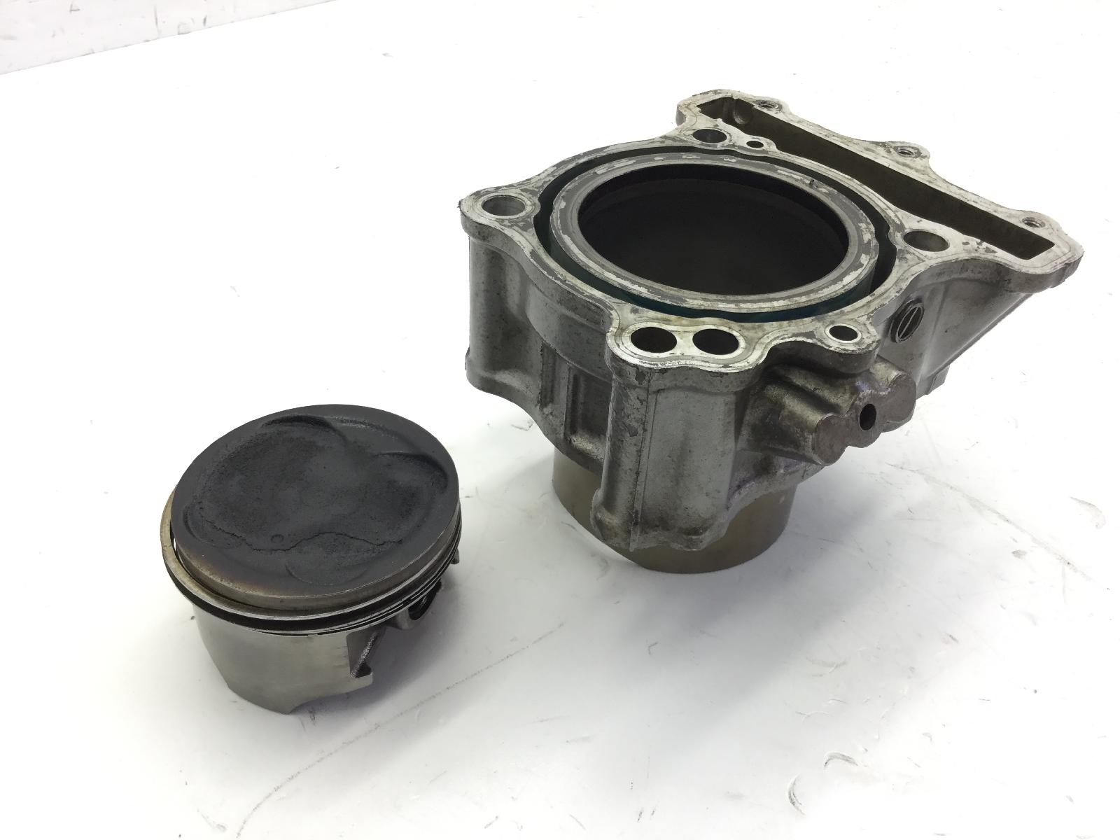 Suzuki sv 650 cilindro e pistone posteriore rear 2001 2002 av133