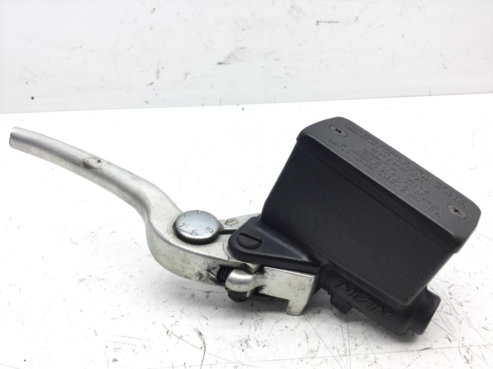 Suzuki sv 650 pompa freno antriore destra con leva rotta 2001 2002 av133