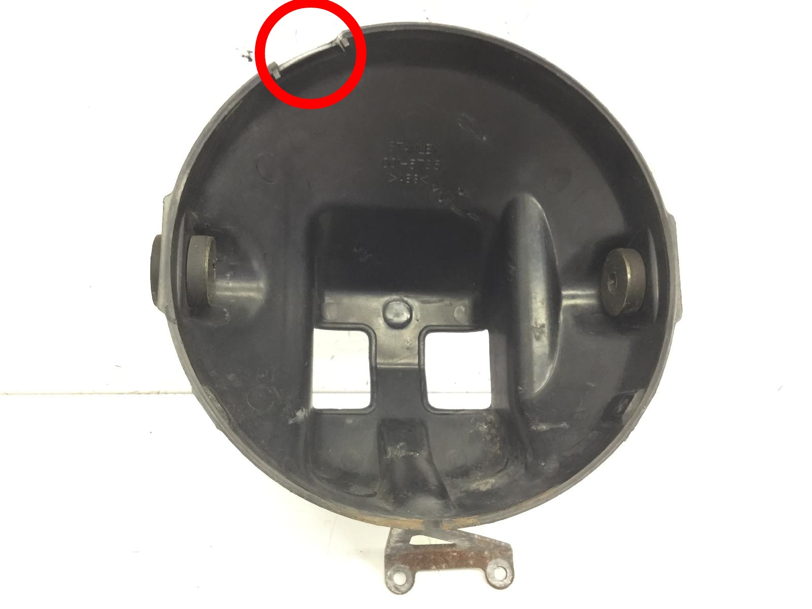 Suzuki sv 650 carena guscio supporto faro fanale anteriore - rottura 2001 2002 av133