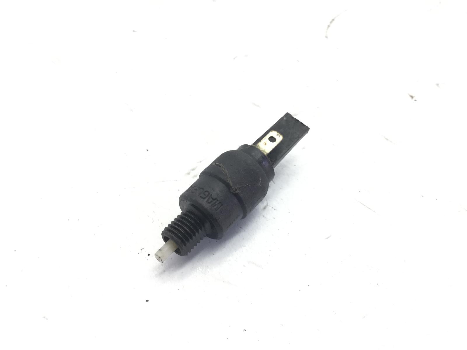 Aprilia scarabeo 2t street 50 interruttore microstop freno anteriore 2006 2009 thg00