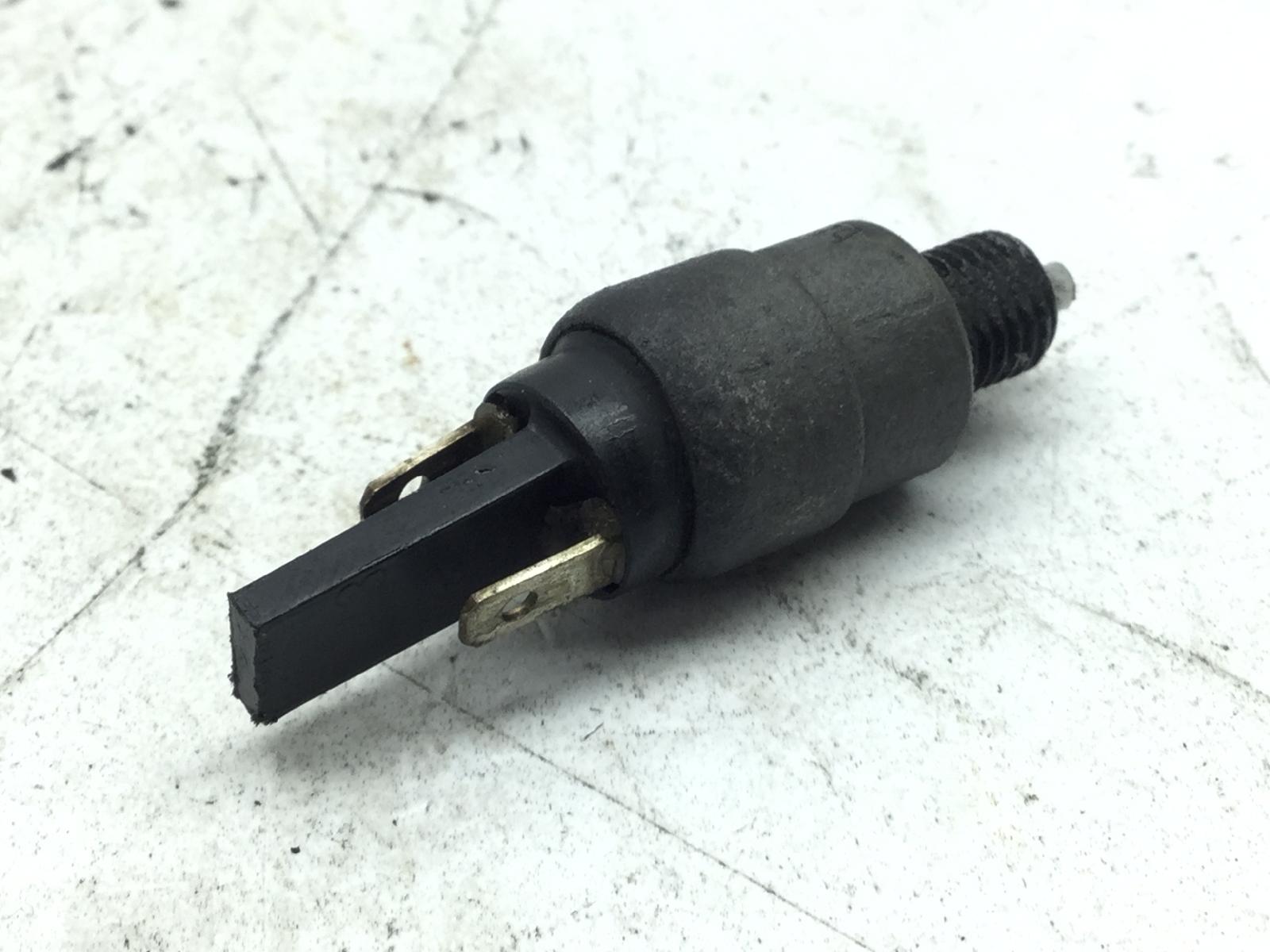 Aprilia scarabeo 2t street 50 sensore microstop freno posteriore sinistro 2006 2009 thg00
