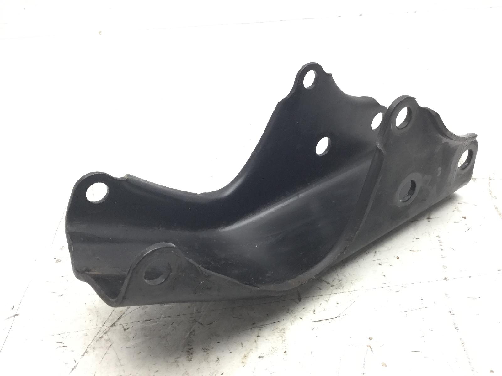 Yamaha ybr 125 staffa supporto motore anteriore 2007 2009 re051