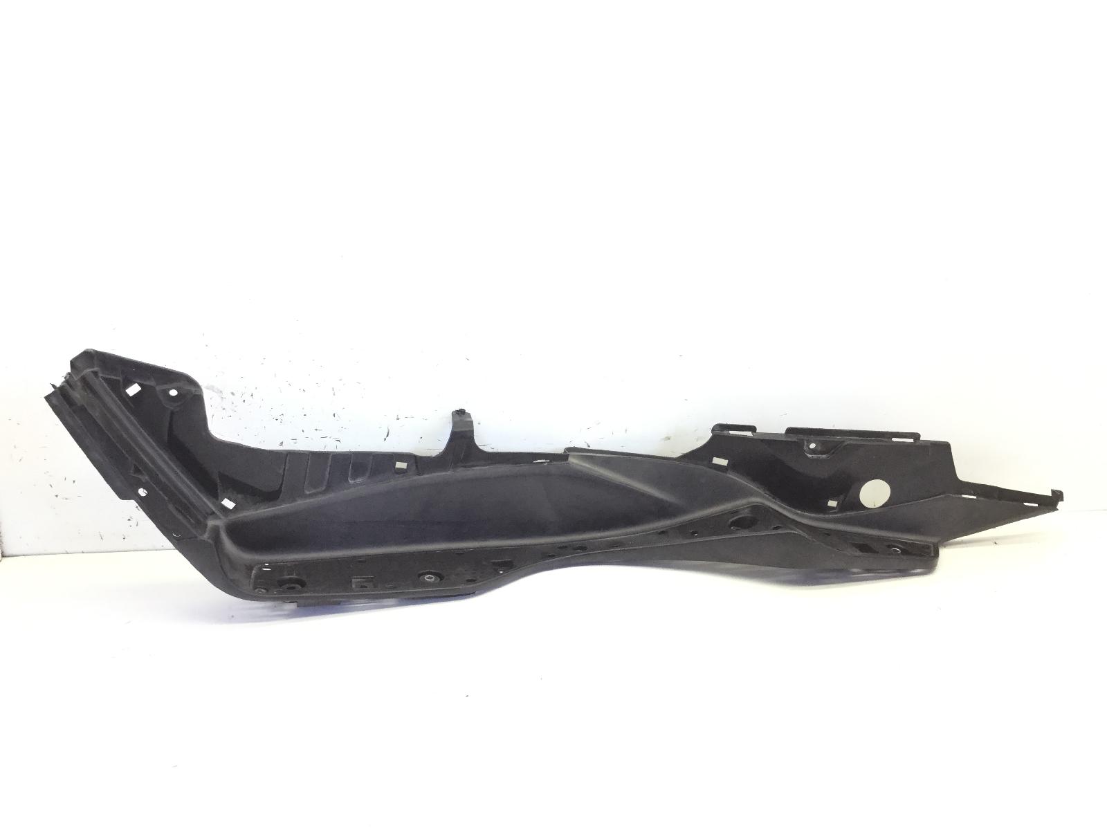 Suzuki burgman an 400 carena pedana pavimento poggiapiedi sinistra 2008 2008 cg111