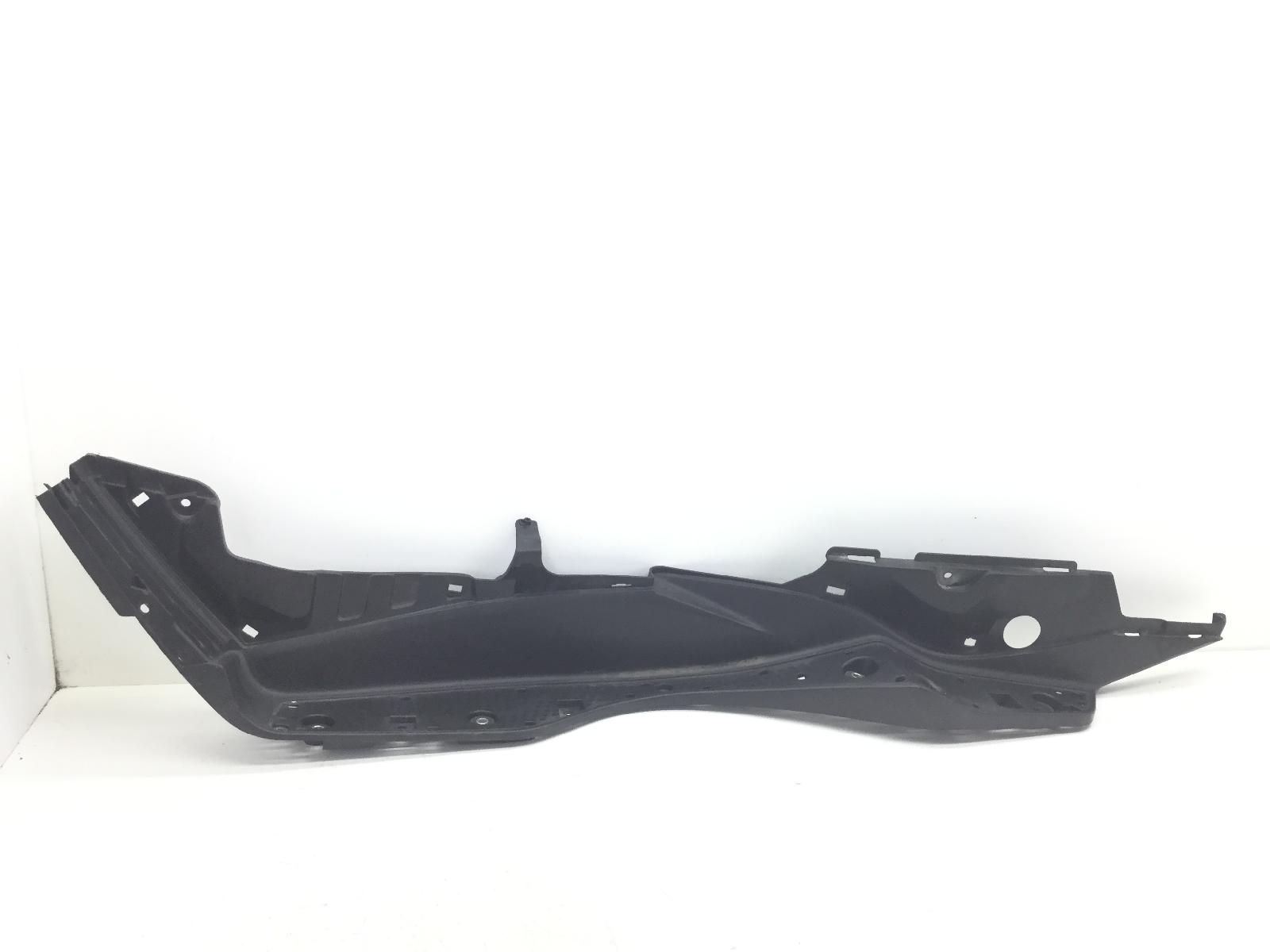 Suzuki burgman an 400 carena pedana pavimento poggiapiedi sinistra 2008 2008 cg111