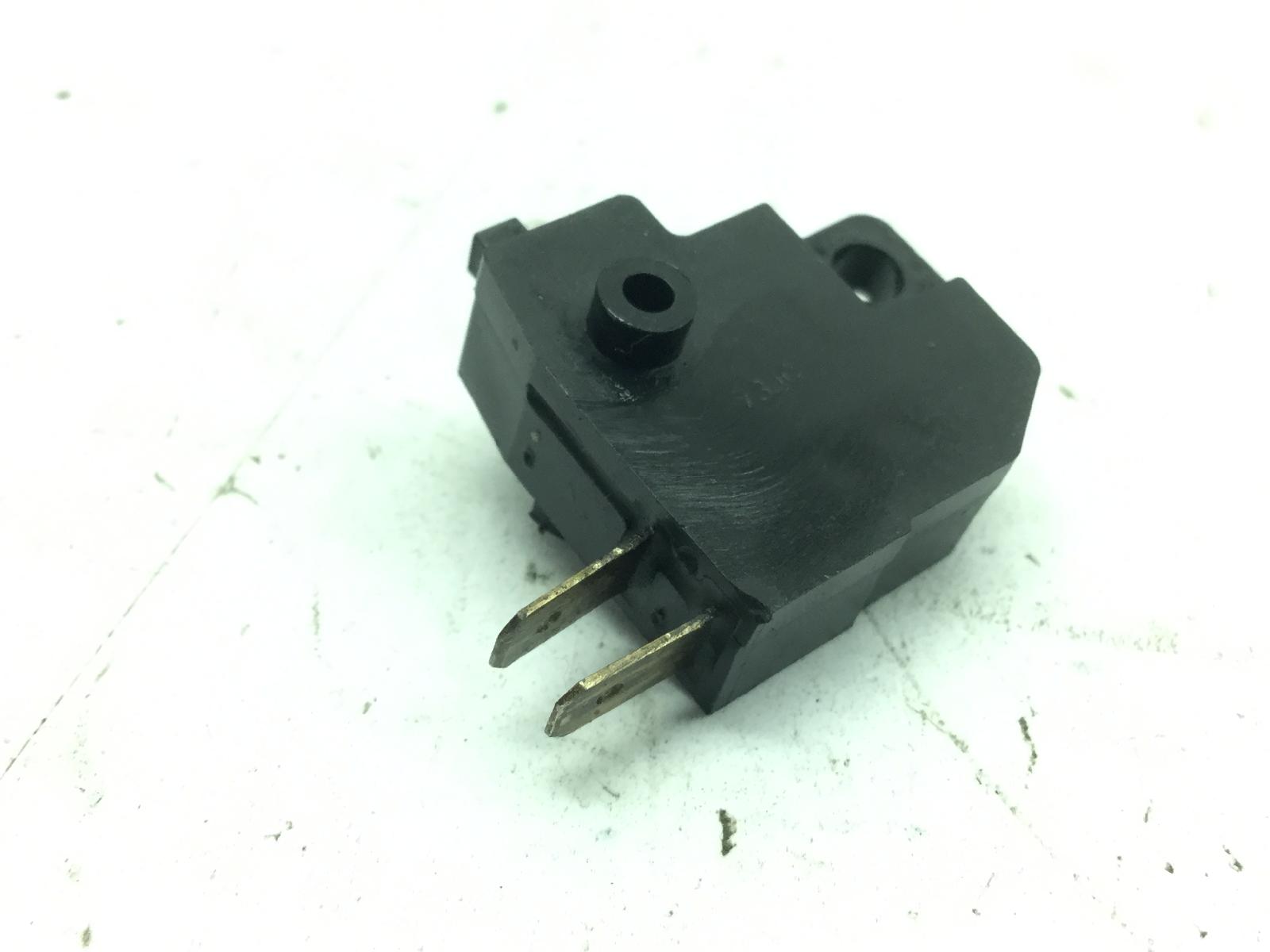 Suzuki burgman an 400 sensore stop microstop freno anteriore destro 2008 2008 cg111