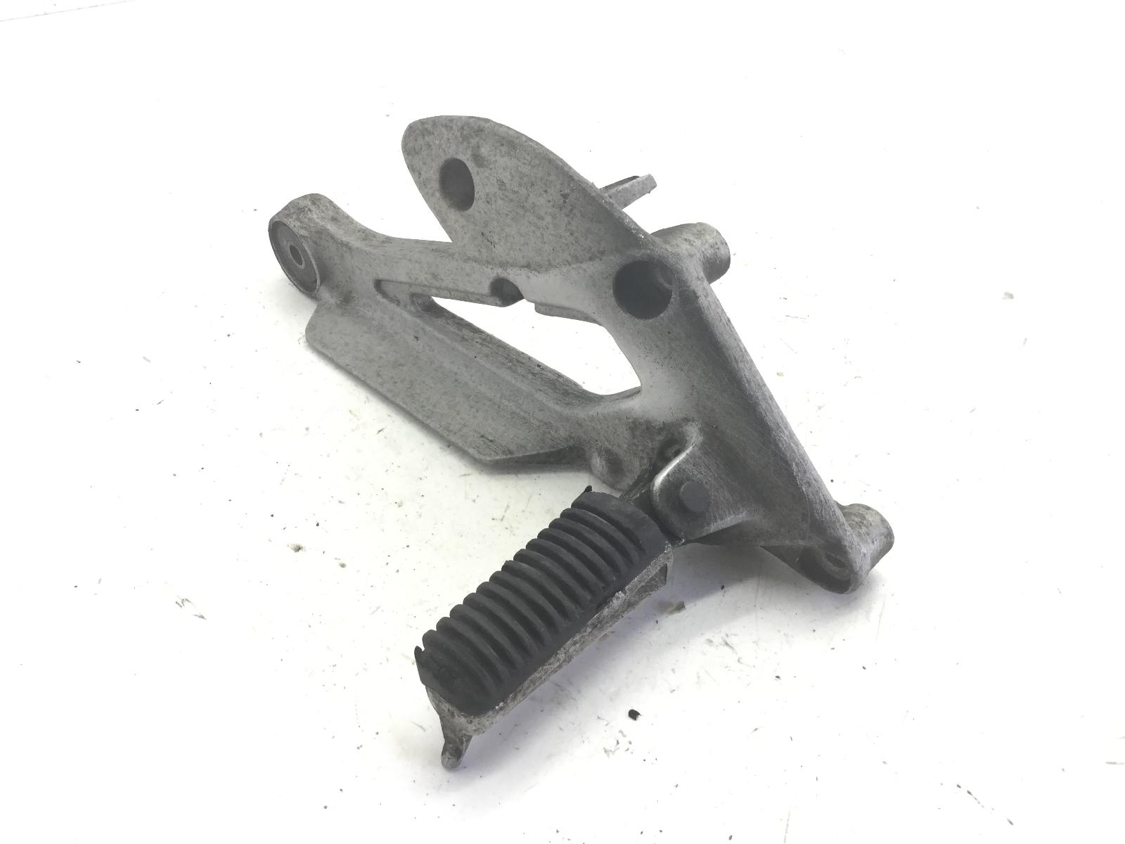 Yamaha xj s diversion 600 pedana anteriore poggiapiede destra e supporto 1998 1998 4br